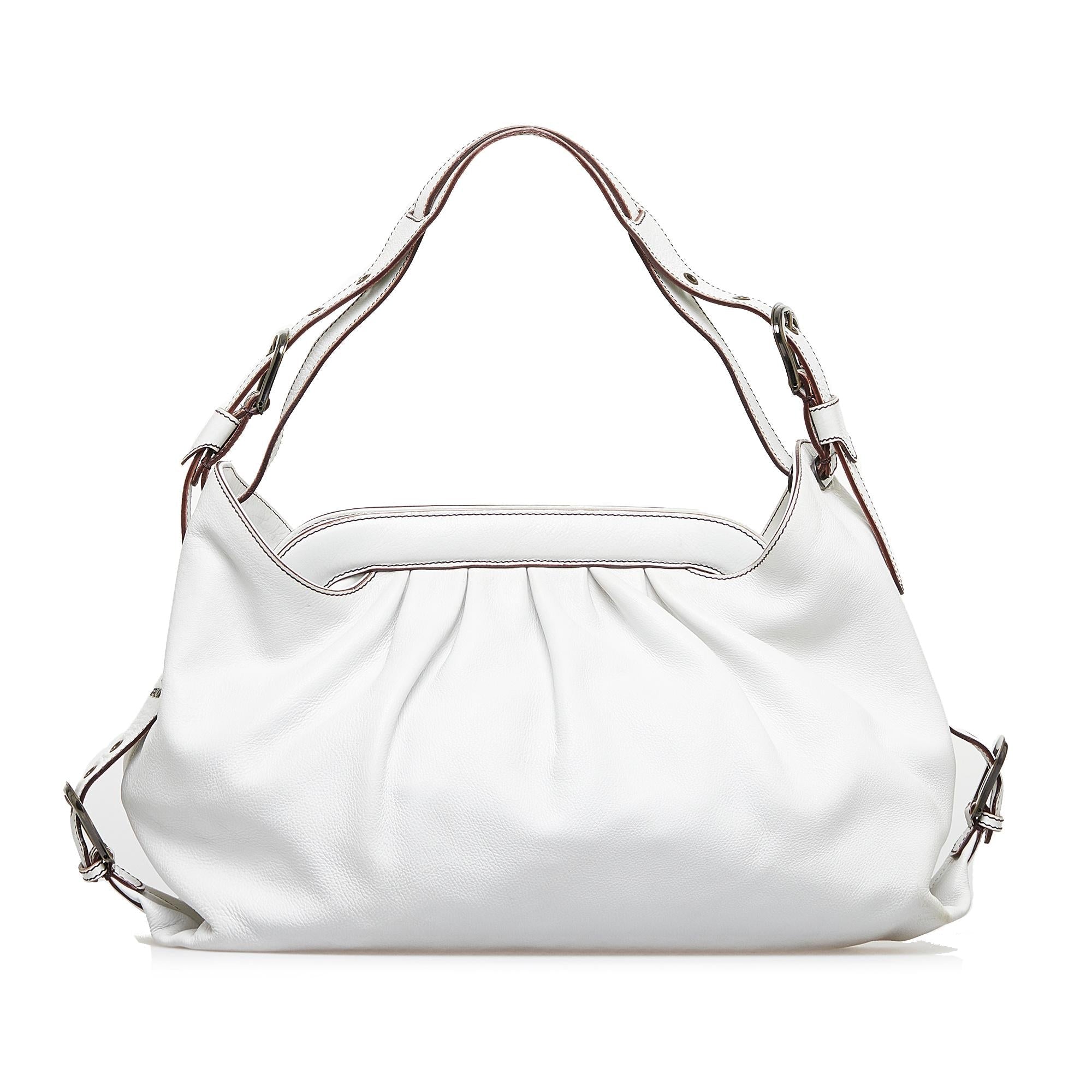 Fendi Doctor B Shoulder Bag (SHG-1NqXyR)