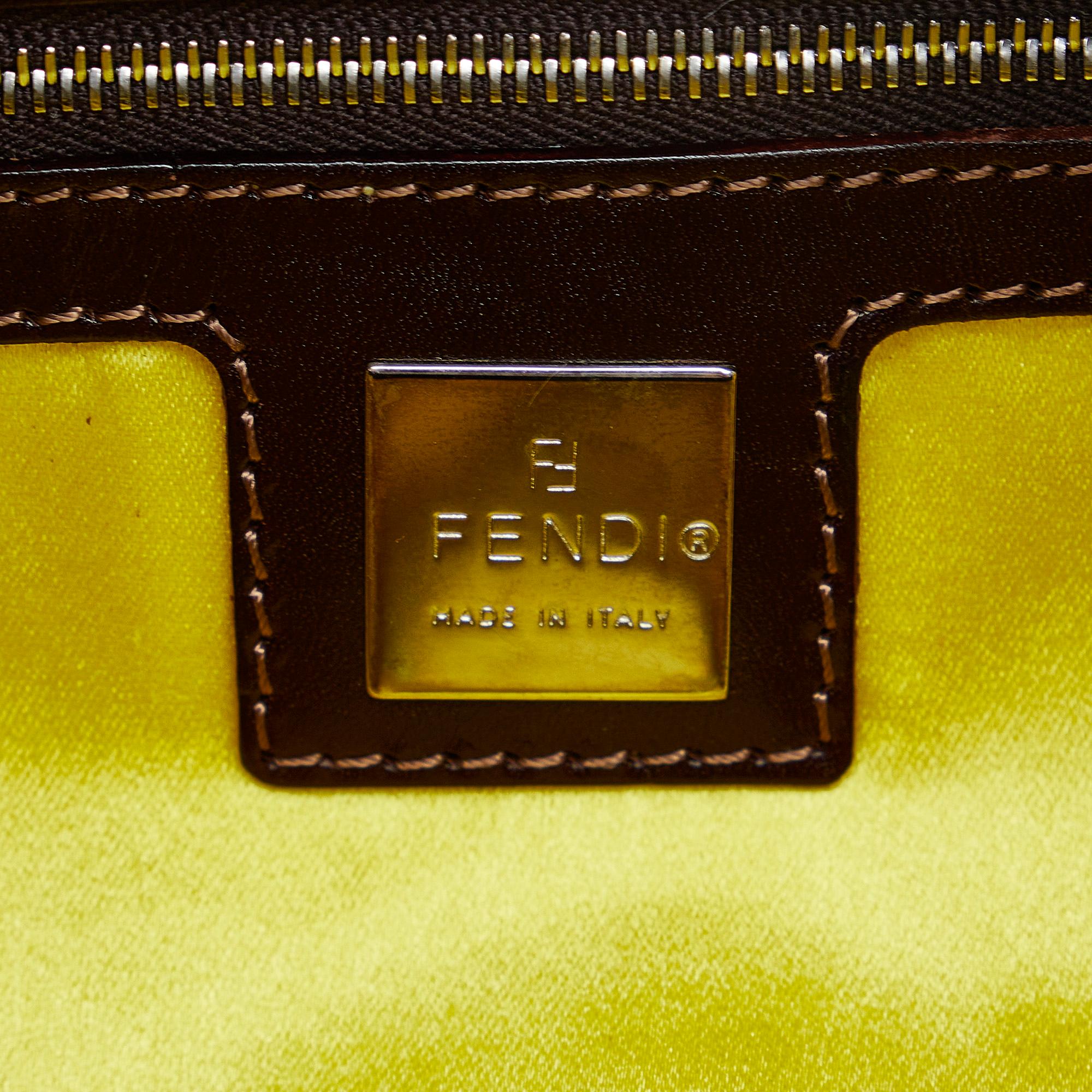 Fendi Embroidered Zucca Baguette (SHG-Kz6aJK)