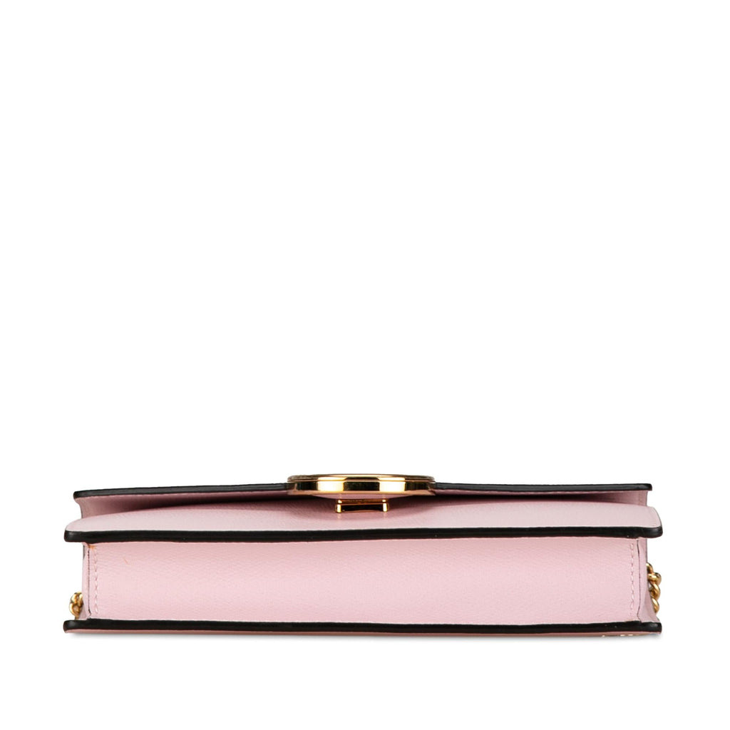Fendi F is Fendi Envelope Wallet on Chain (SHG-wgS0y6)