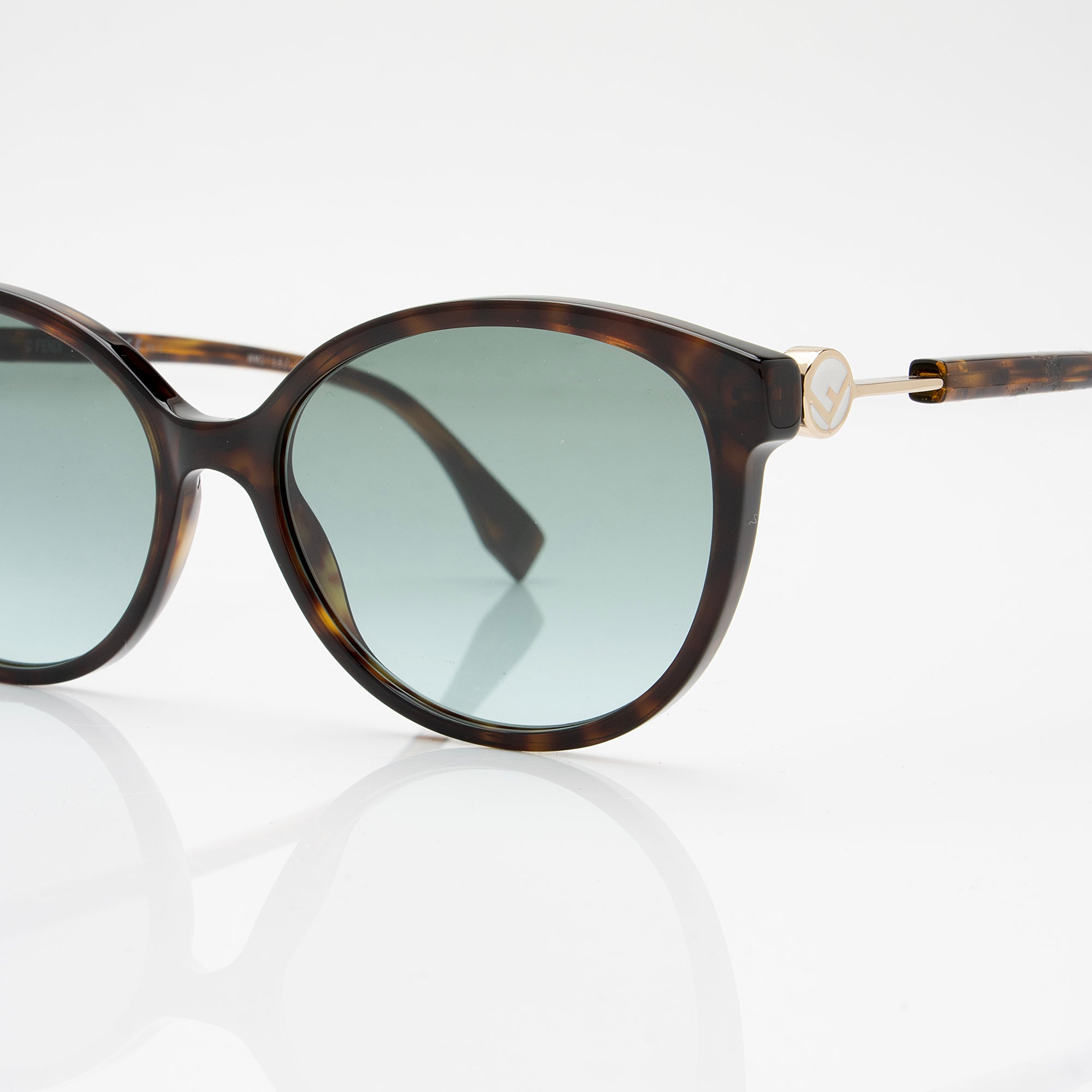 Fendi F is Fendi Round Sunglasses (SHF-usKvUe)