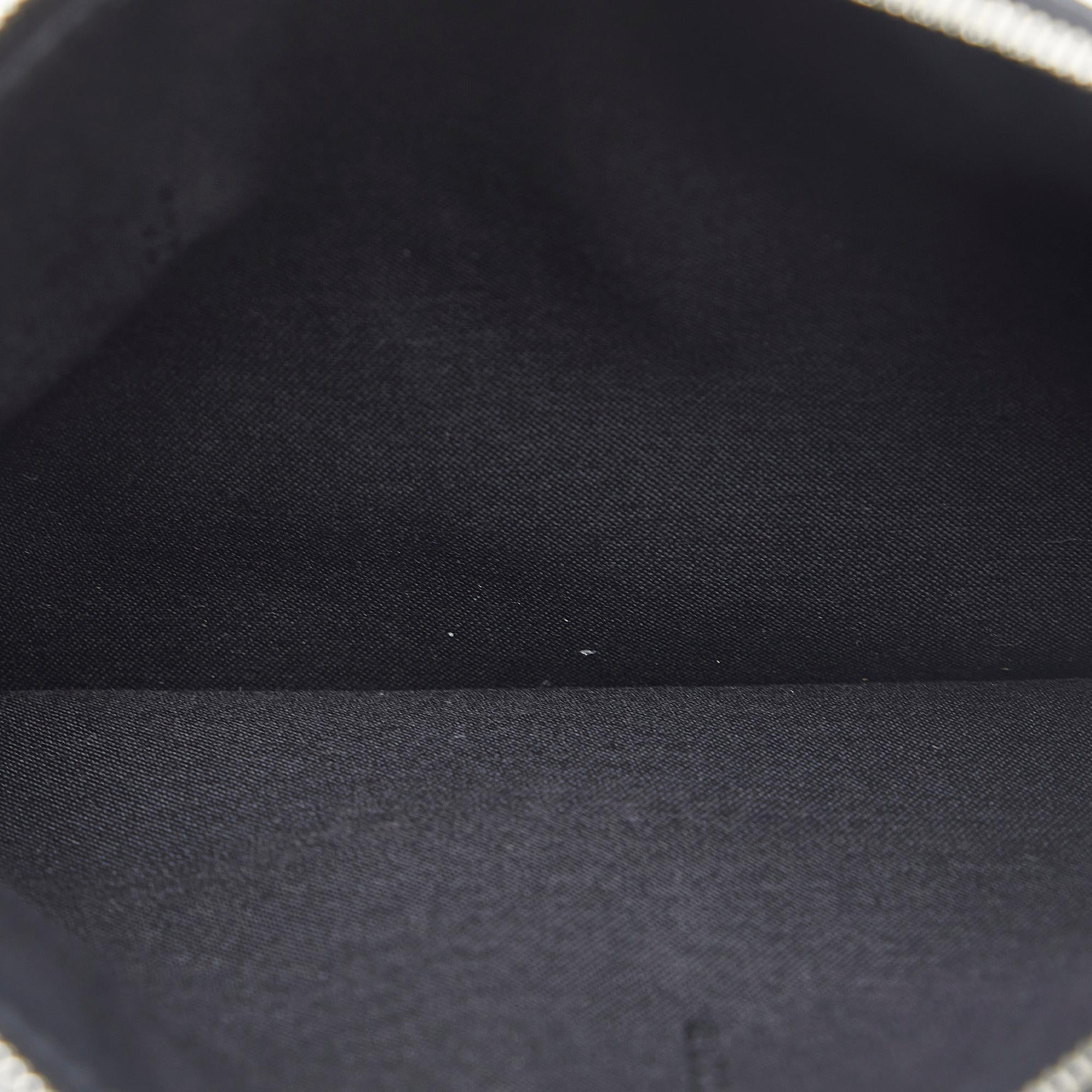 Fendi F is Fendi Shopper Tote (SHG-qiXoR1)