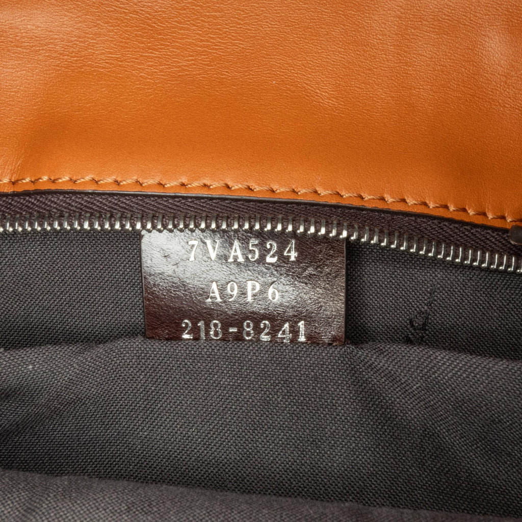 Fendi FF 1974 Flat Baguette (SHG-M7zE42)