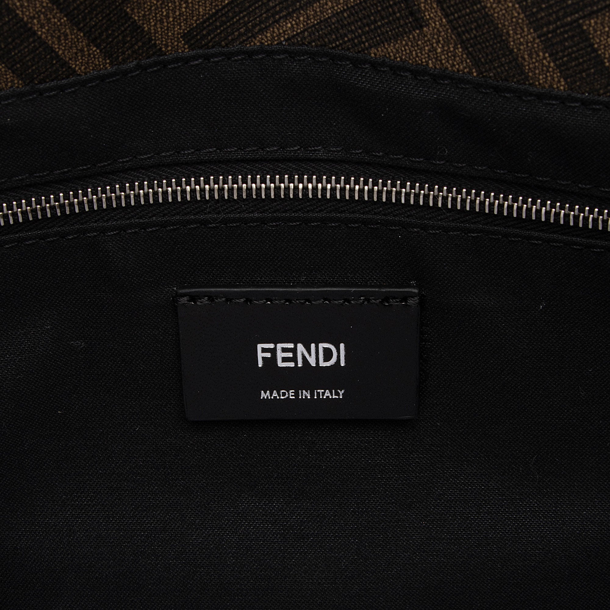 Fendi FF Coated Canvas Leather 1974 Diagonal Messenger (SHF-TIkzeY)