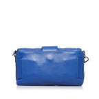 Fendi FF Embossed Baguette (SHG-pXFYHQ)