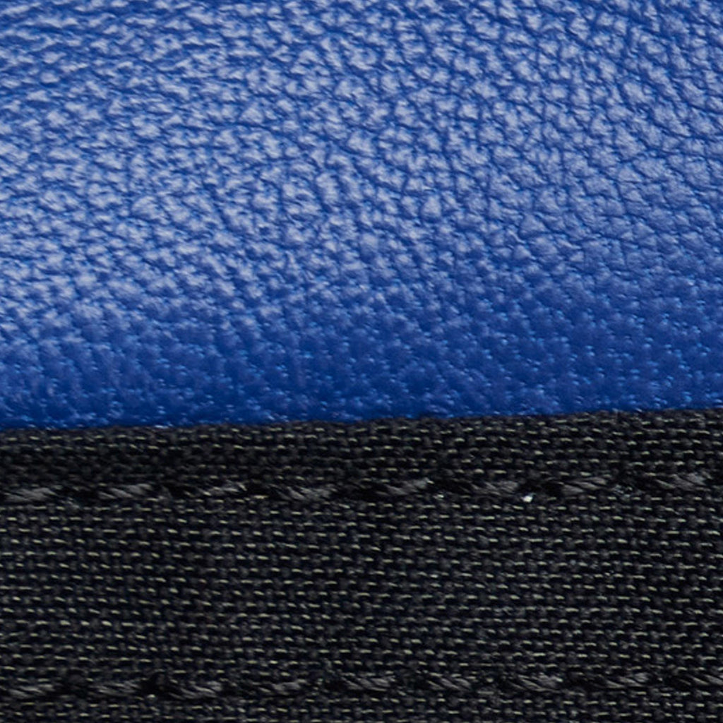 Fendi FF Embossed Baguette (SHG-pXFYHQ)