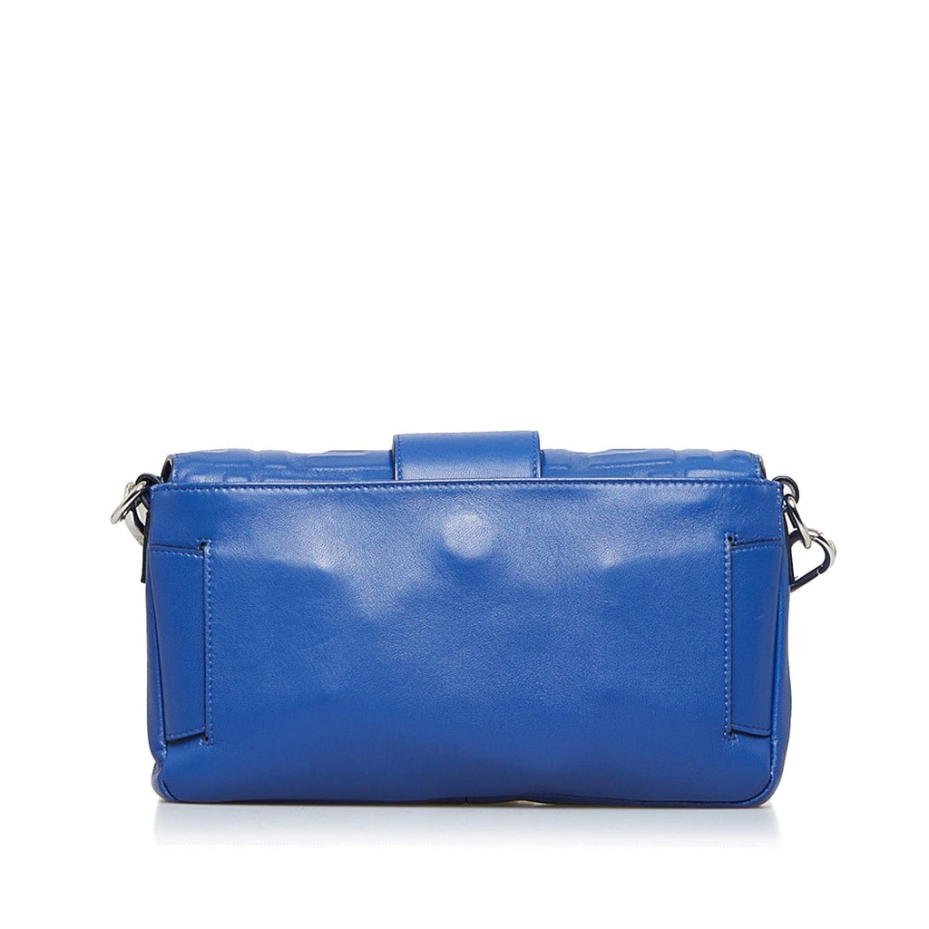Fendi FF Embossed Baguette (SHG-P97pM4)