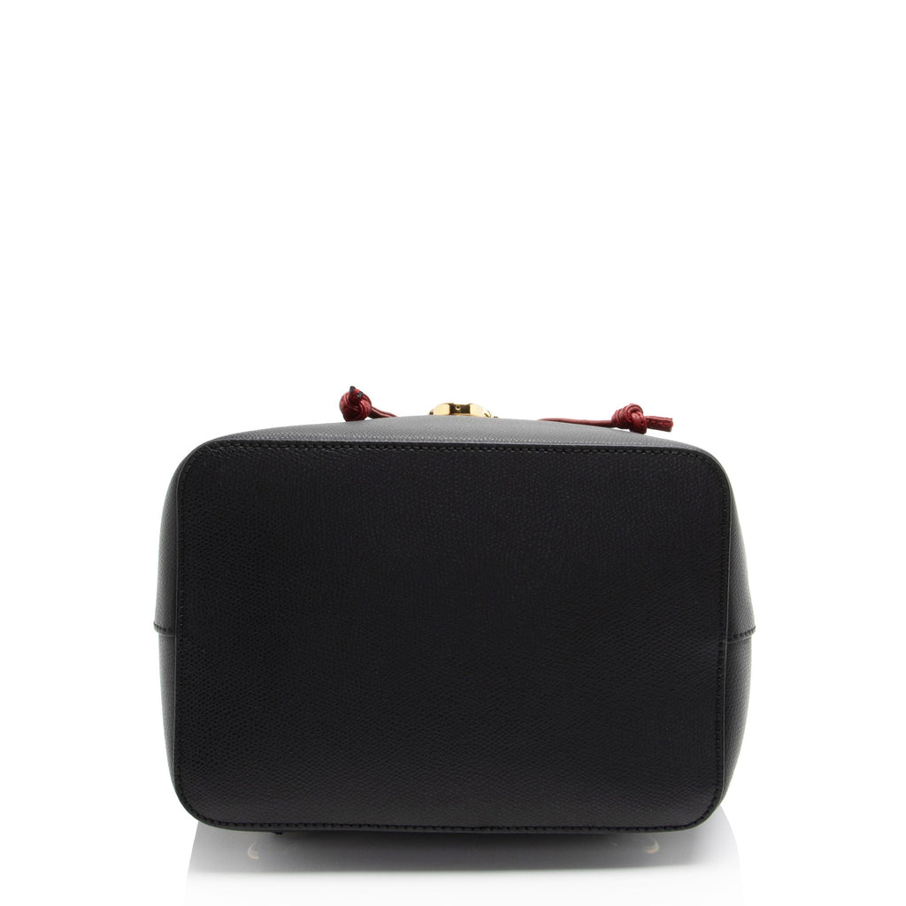 Fendi FF Embossed Calfskin Cruise Bico Backpack (SHF-T6sFtG)