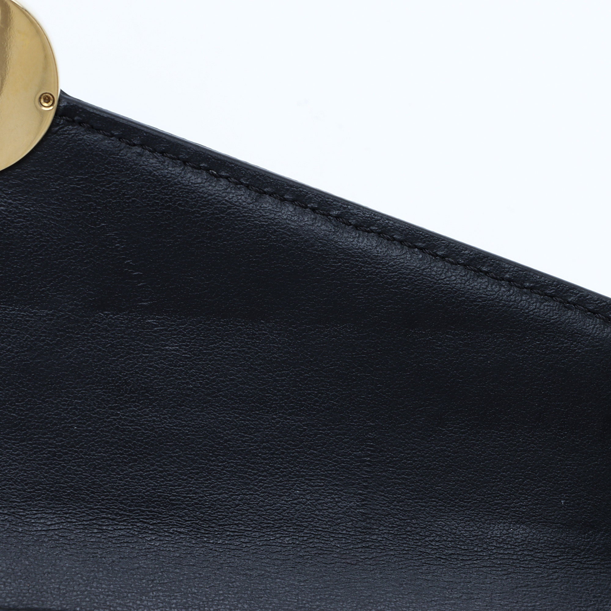 Fendi FF Embossed Calfskin F is Fendi Continental Wallet (SHF-vPL2iW)