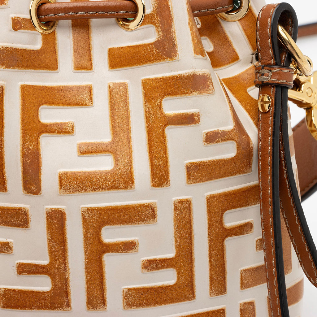 Fendi FF Embossed Calfskin Mon Tresor Mini Bucket Bag (SHF-ubOHeg)