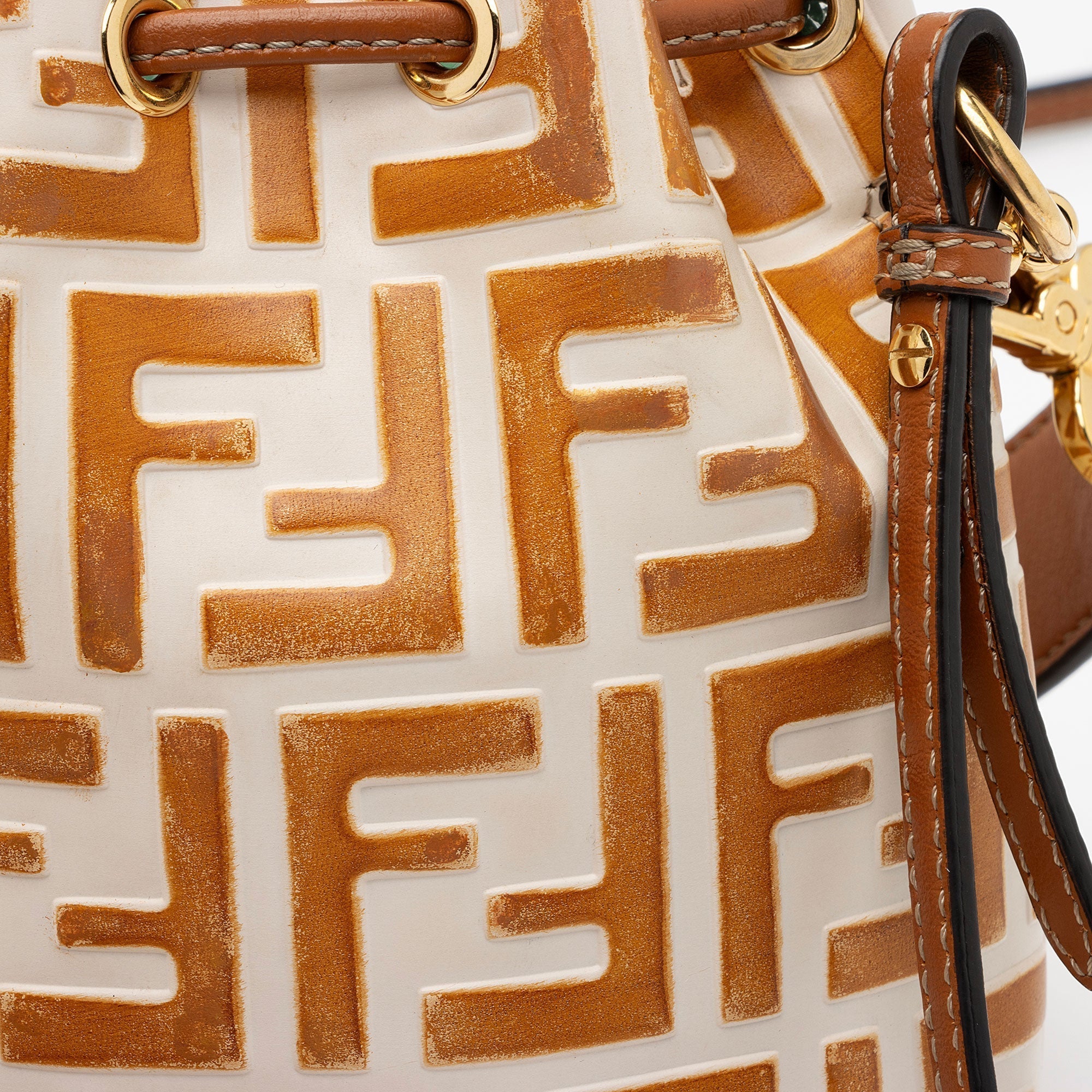 Fendi FF Embossed Calfskin Mon Tresor Mini Bucket Bag (SHF-ubOHeg)
