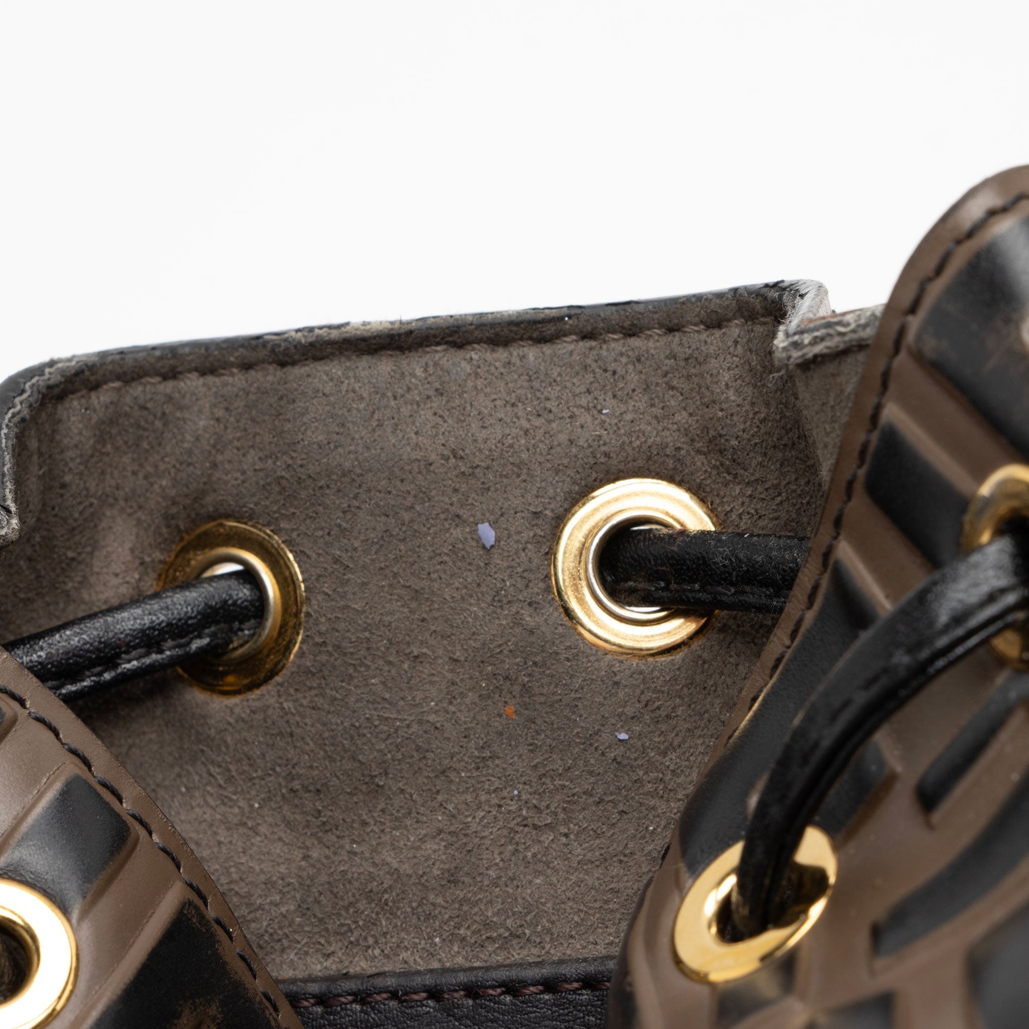 Fendi FF Embossed Calfskin Mon Tresor Mini Bucket Bag (SHF-ci9vp1)