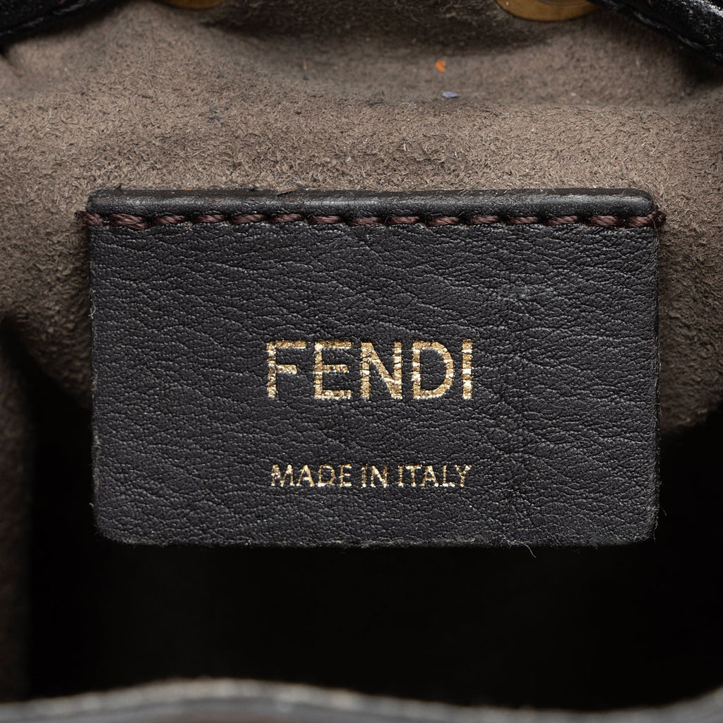 Fendi FF Embossed Calfskin Mon Tresor Mini Bucket Bag (SHF-ci9vp1)
