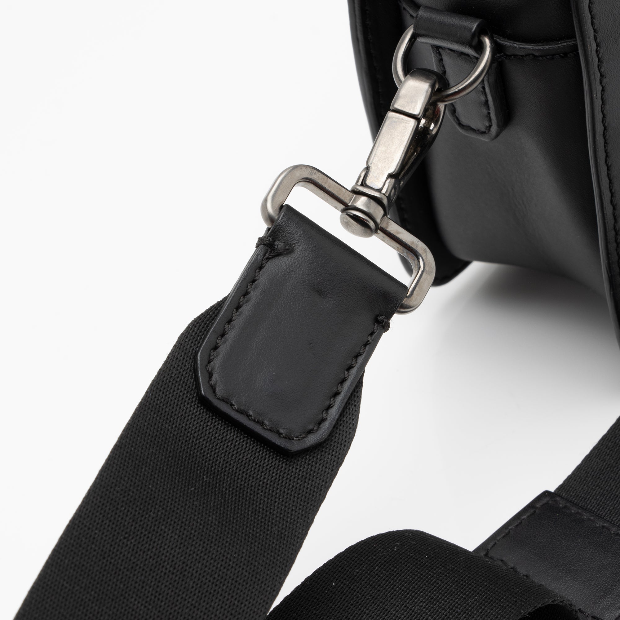 Fendi FF Embossed Calfskin St. Zucca Messenger (SHF-QOa4iu)