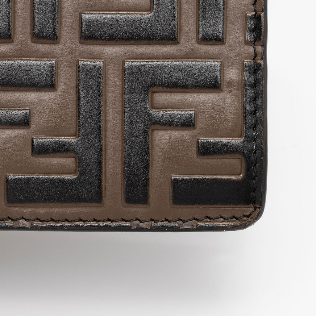 Fendi FF Embossed Calfskin Wallet on Chain Mini Bag (SHF-BJP8ux)