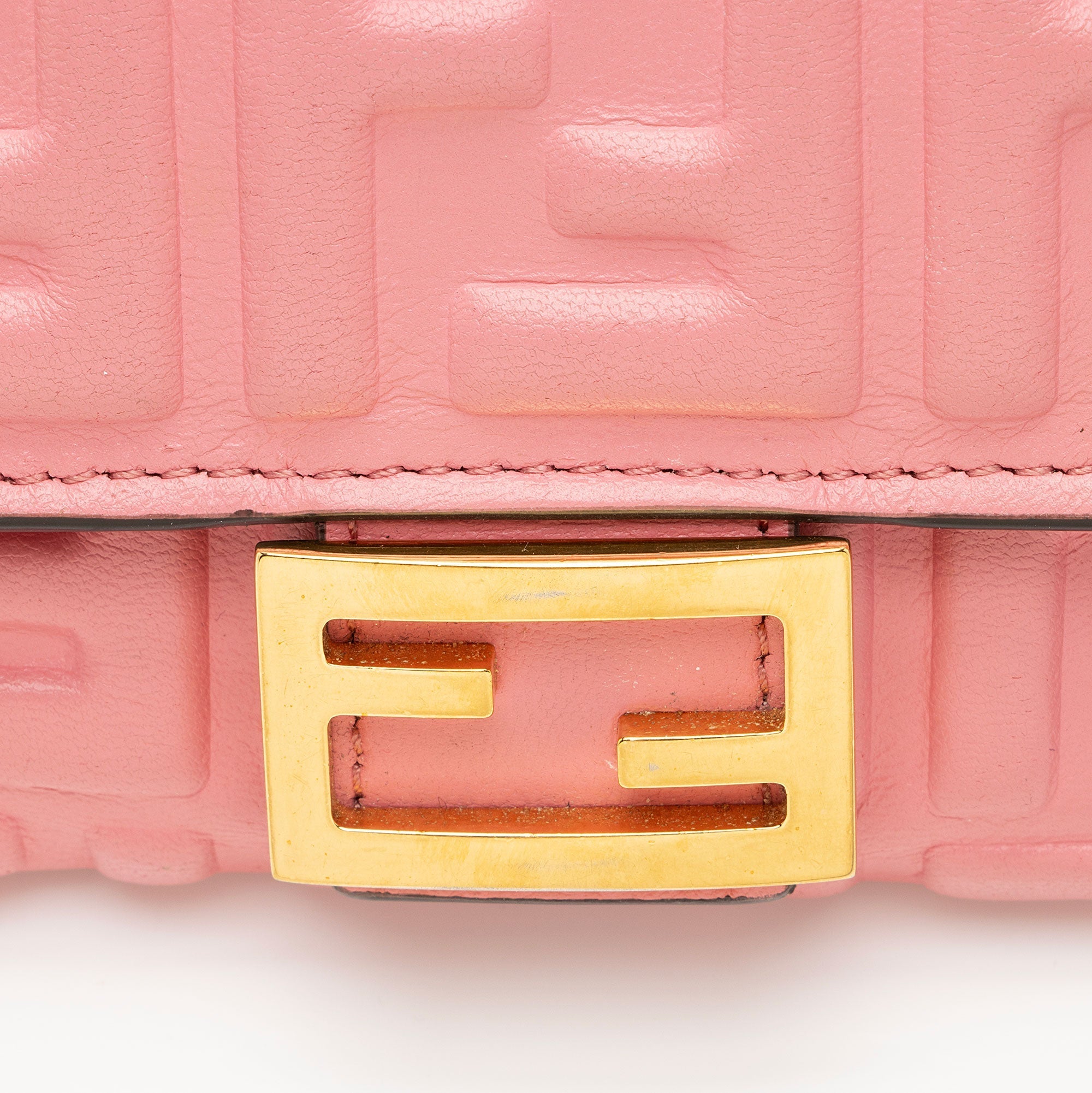 Fendi FF Embossed Calfskin Continental Wallet (SHF-NFEUfq)