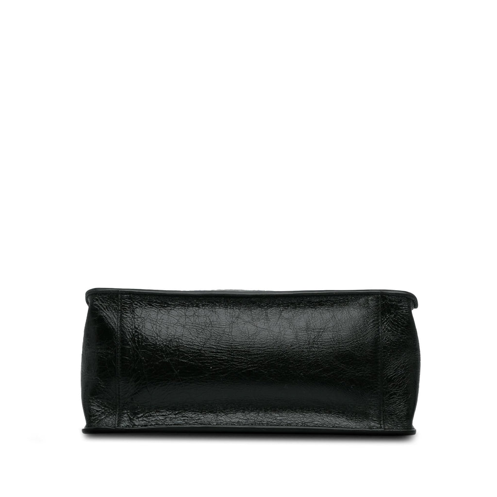Fendi FF Flip Satchel (SHG-HyLxzT)