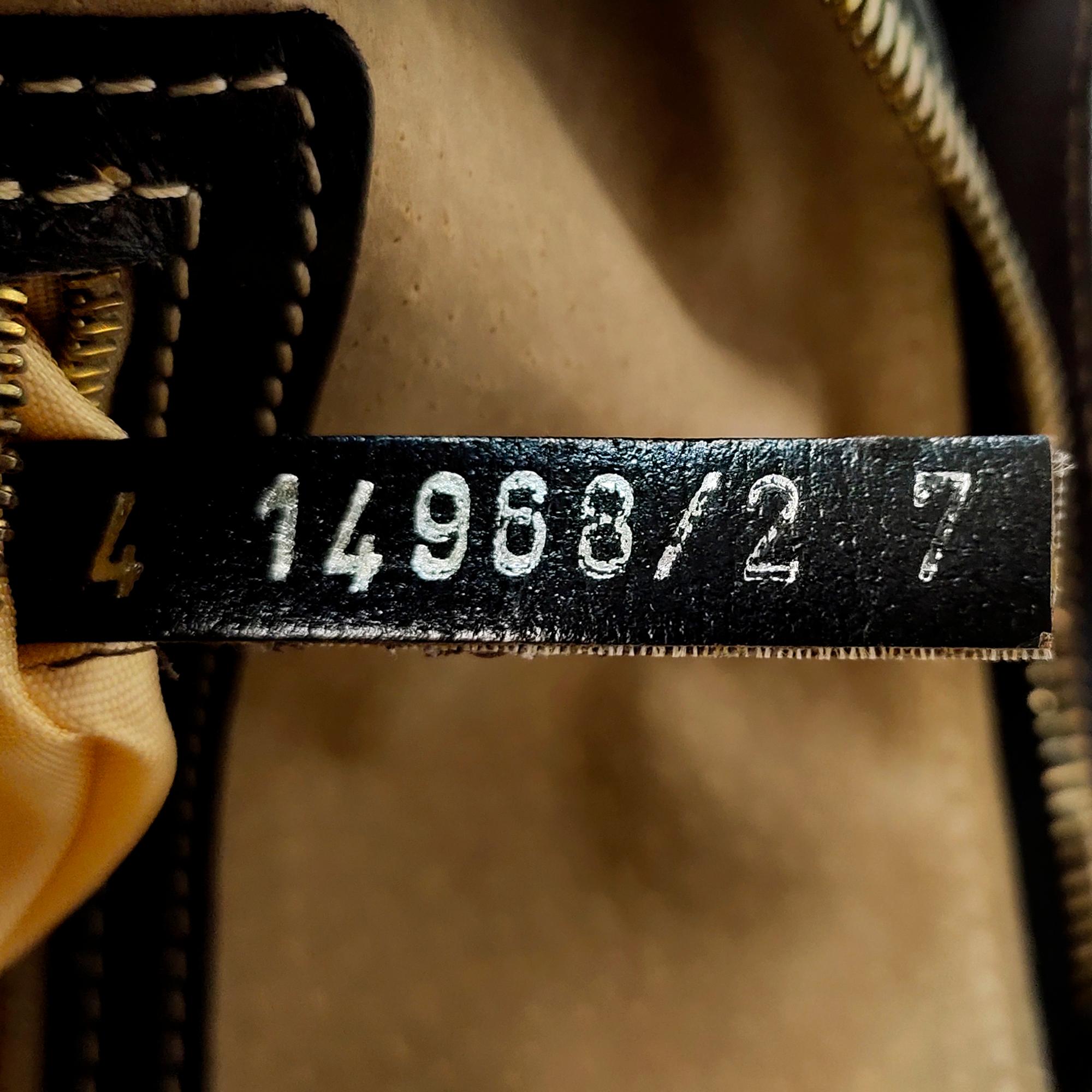 Fendi FF Leather Tote (SHG-37490)