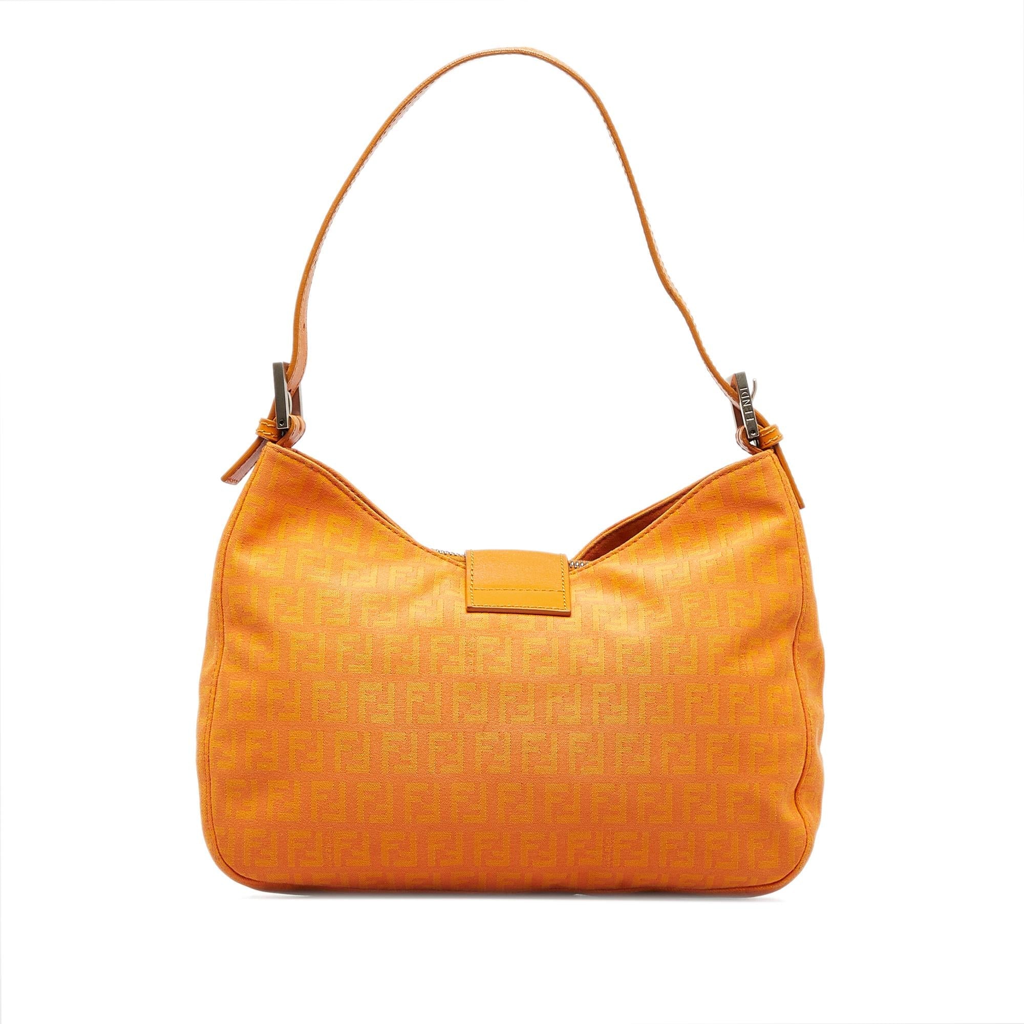 Fendi FF Lock Zucchino Shoulder Bag (SHG-TGp0Gh)