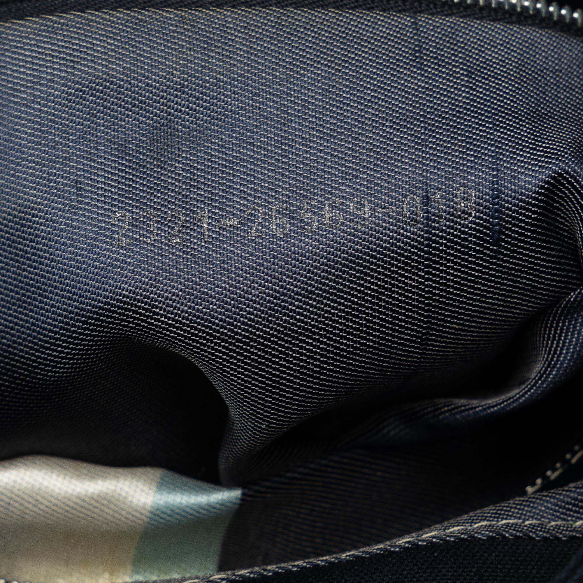 Fendi FF Marble Logo Shoulder Bag (SHG-tLjBT6)