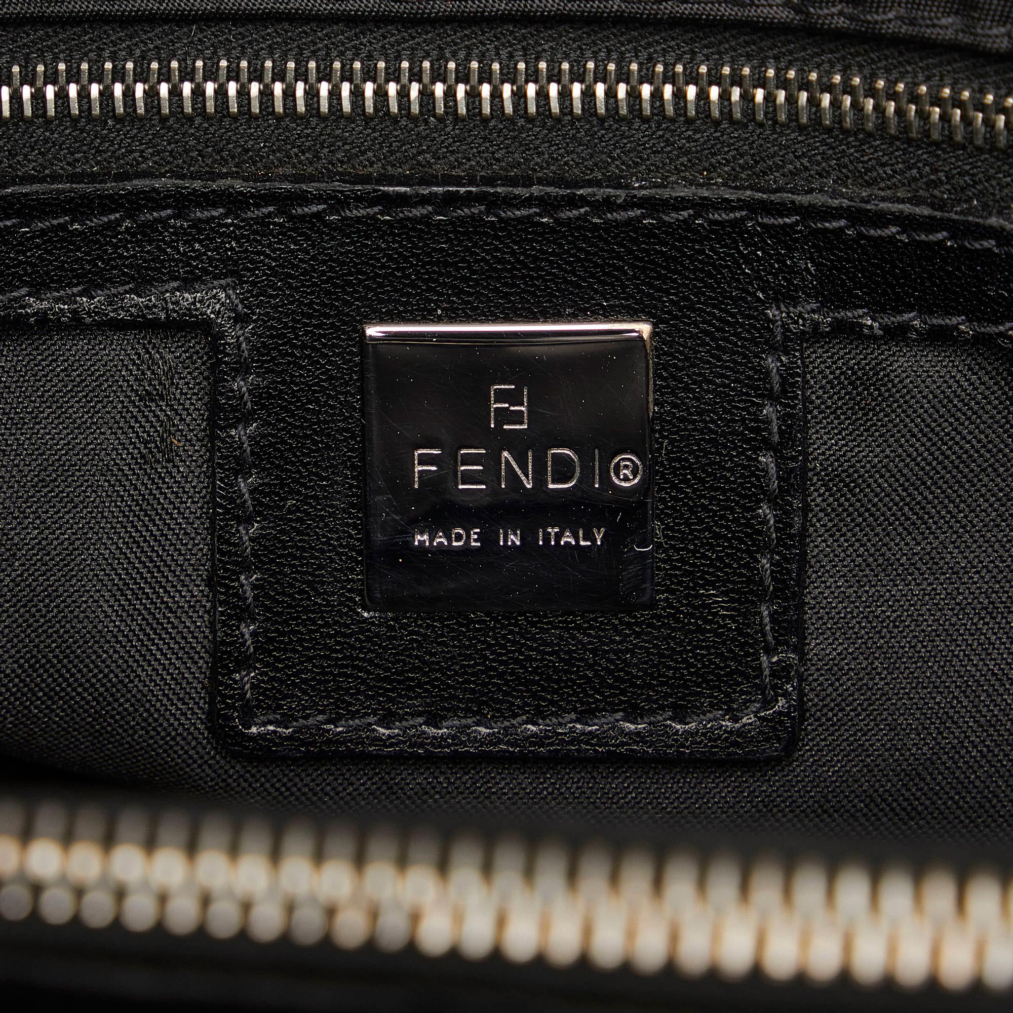 Fendi FF Nylon Tote Bag (SHG-c5xXsH)