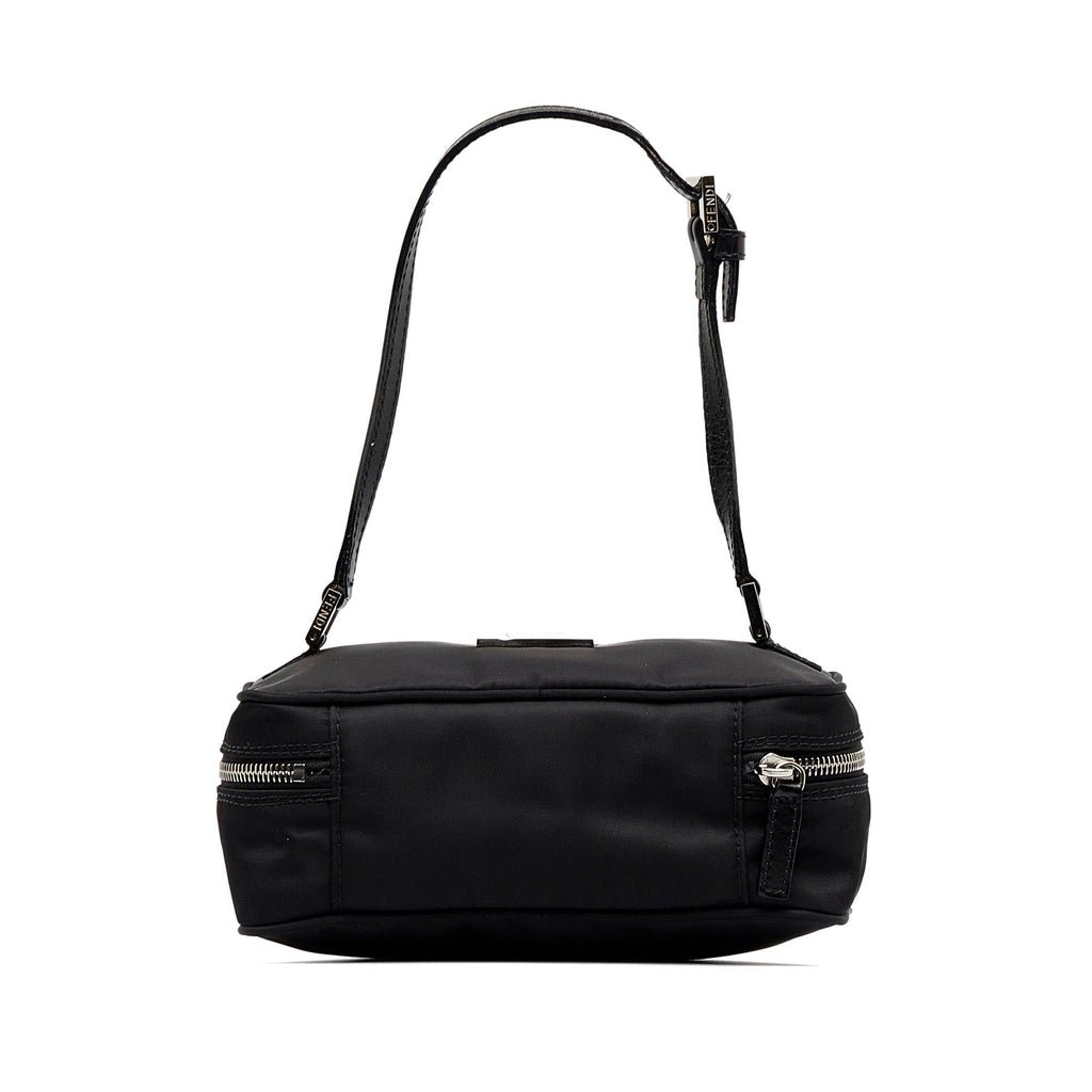 Fendi FF Vanity Bag (SHG-ySijwt)