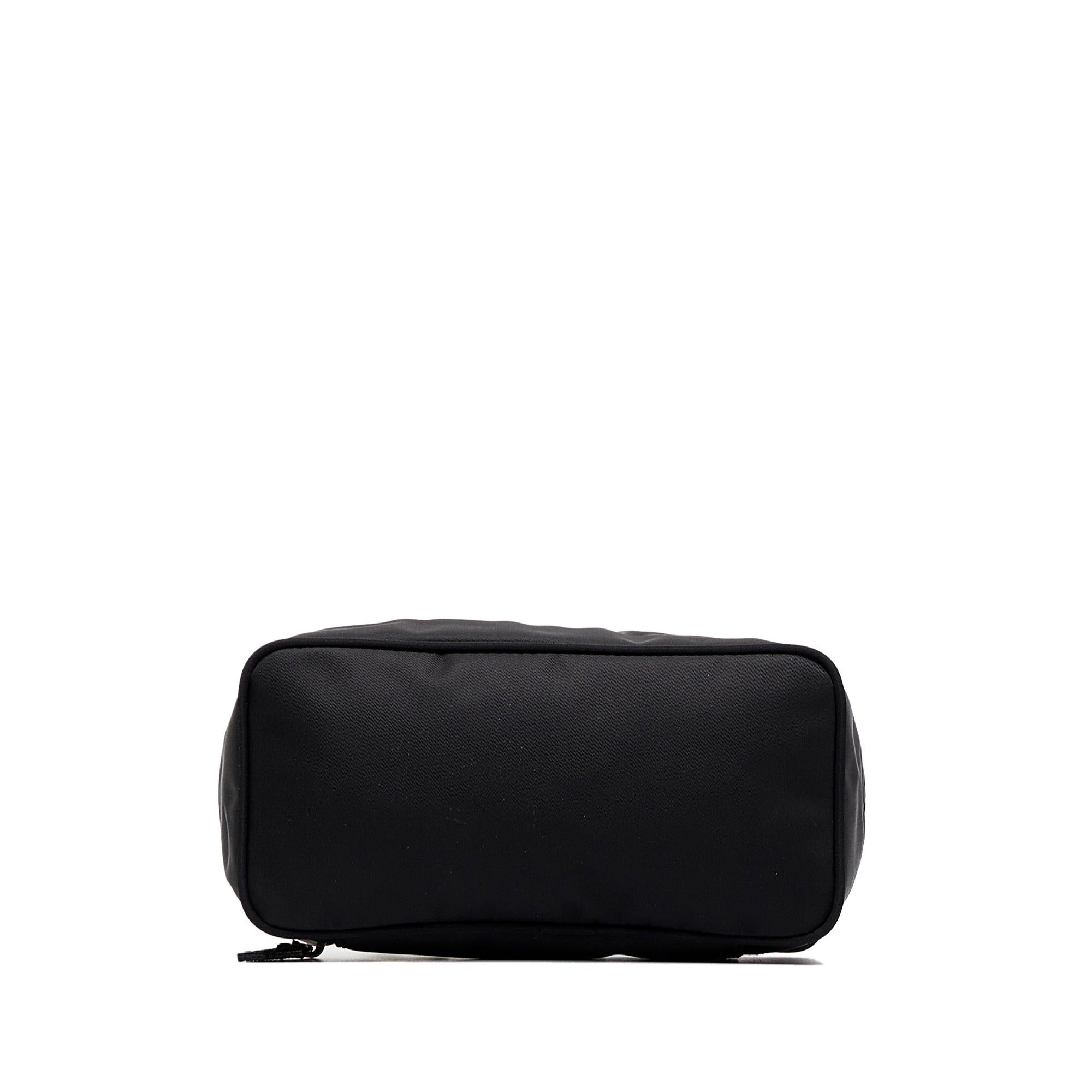 Fendi FF Vanity Bag (SHG-ySijwt)