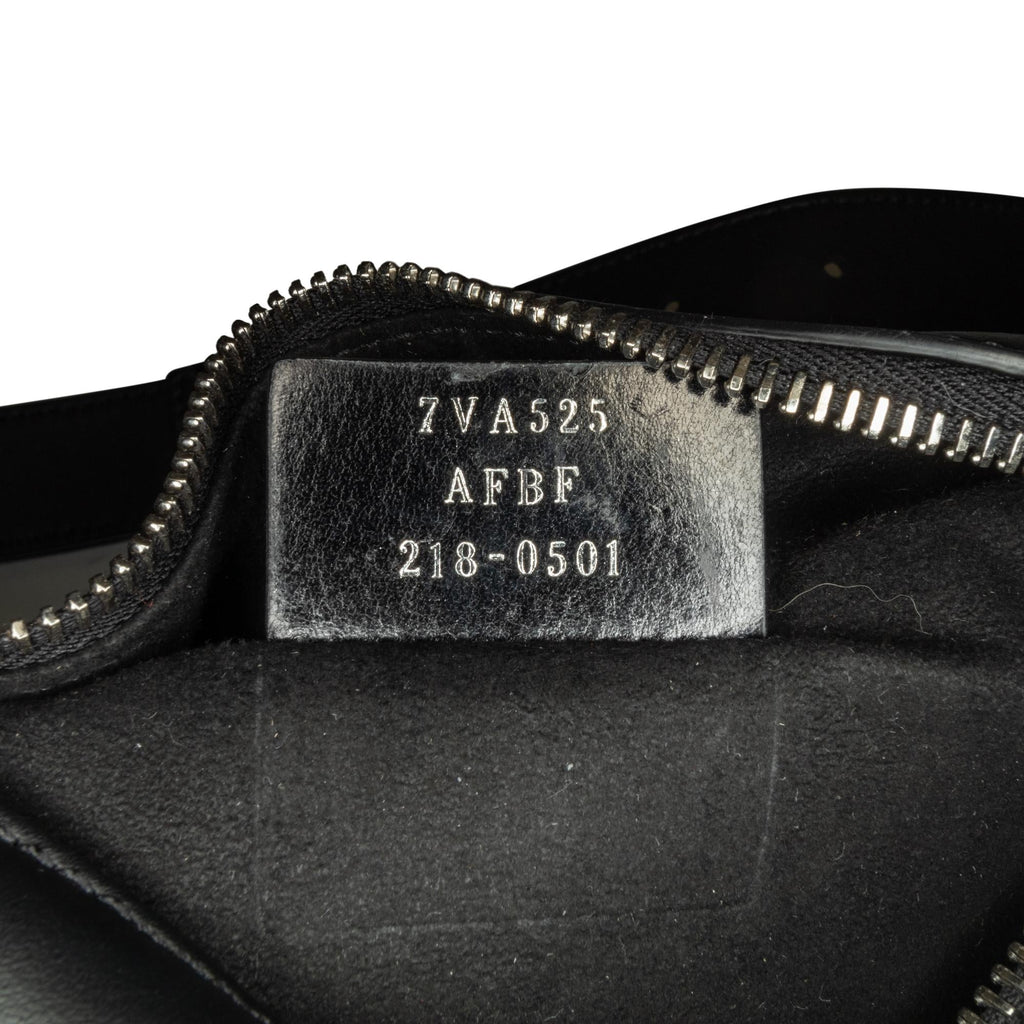 Fendi Fendi Logo Belt Bag (SHG-eL2x5w)