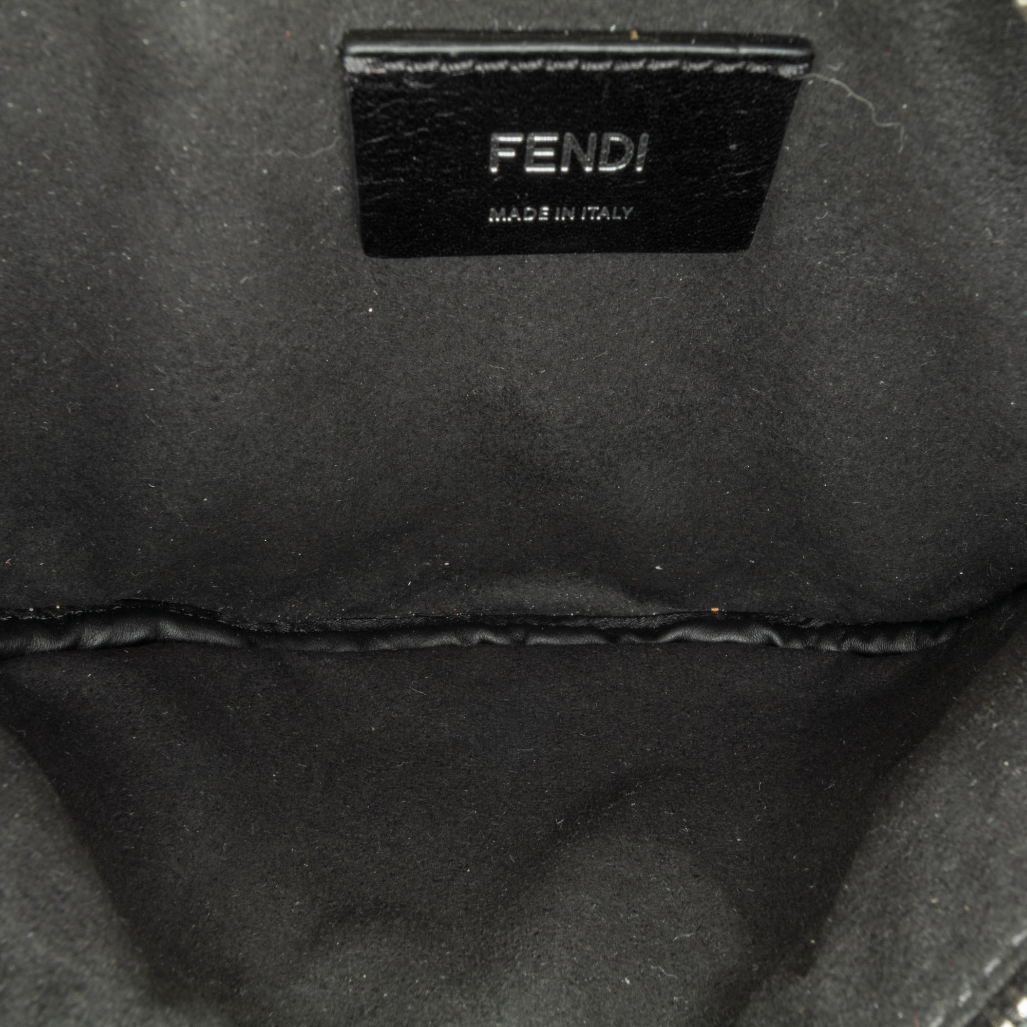 Fendi Fendi Logo Belt Bag (SHG-eL2x5w)