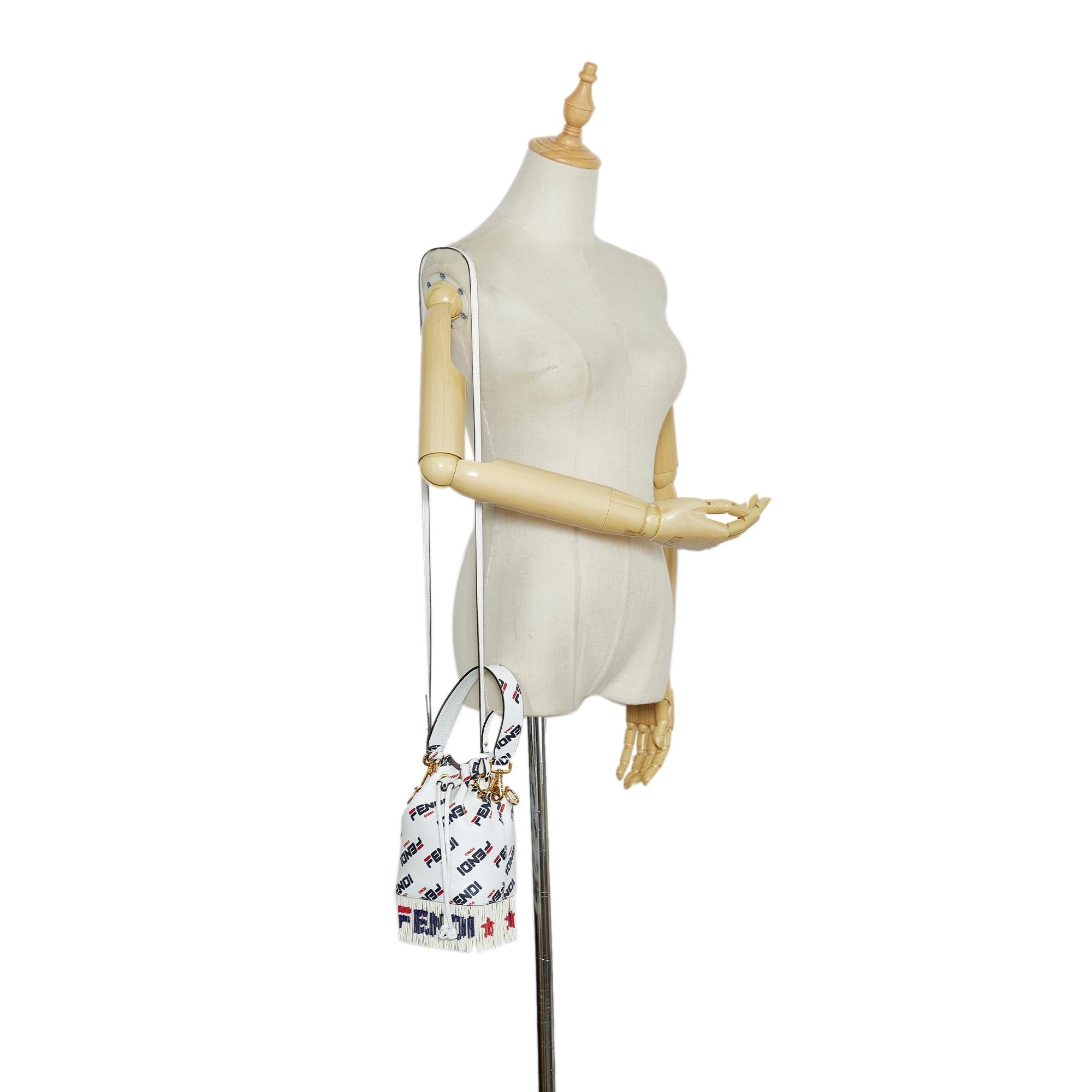 Fendi Fendi X Fila Mania Mini Mon Tresor Bucket Bag (SHG-3HLho5)