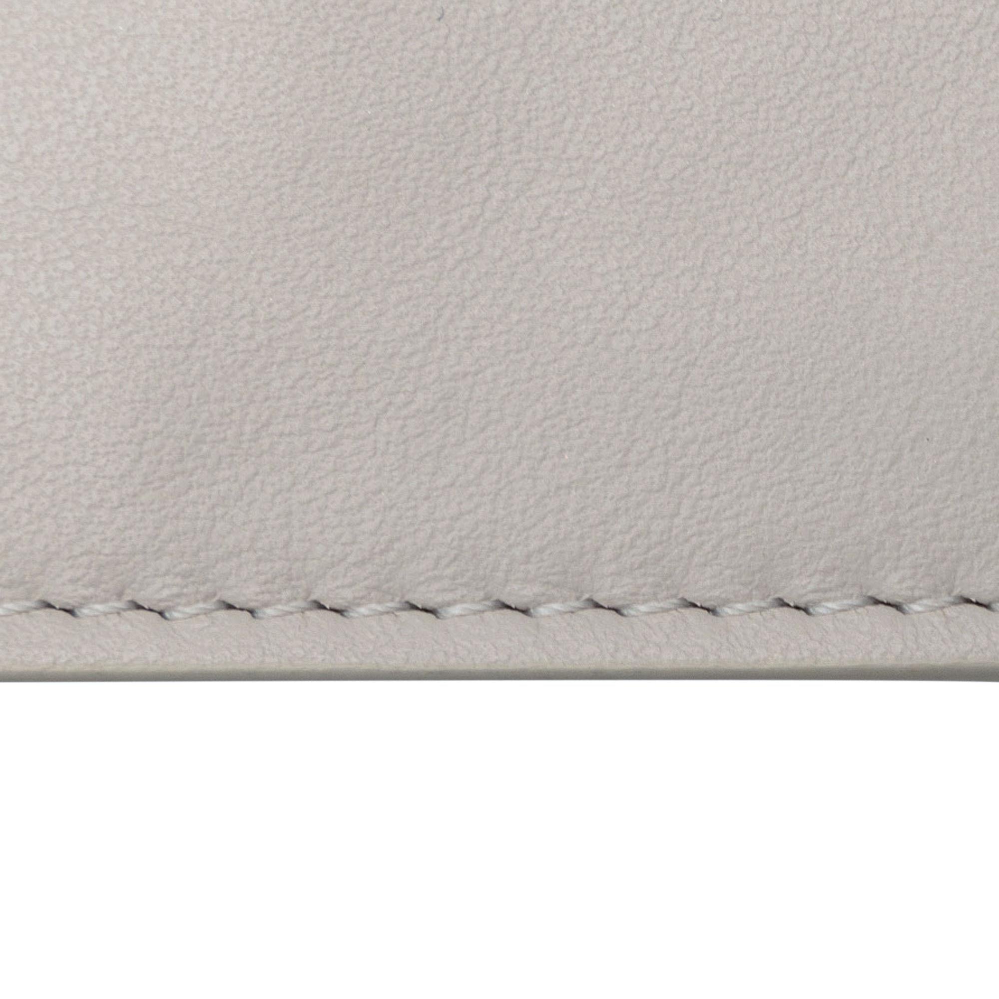 Fendi Fendigraphy Wallet On Chain (SHG-8WlJWP)