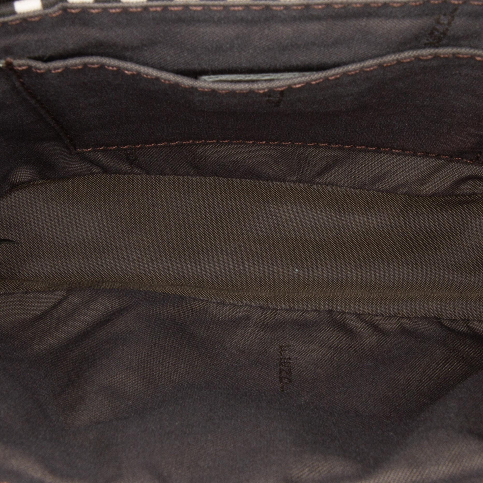 Fendi Joshua Vides Convertible Baguette (SHG-N1wCx0)
