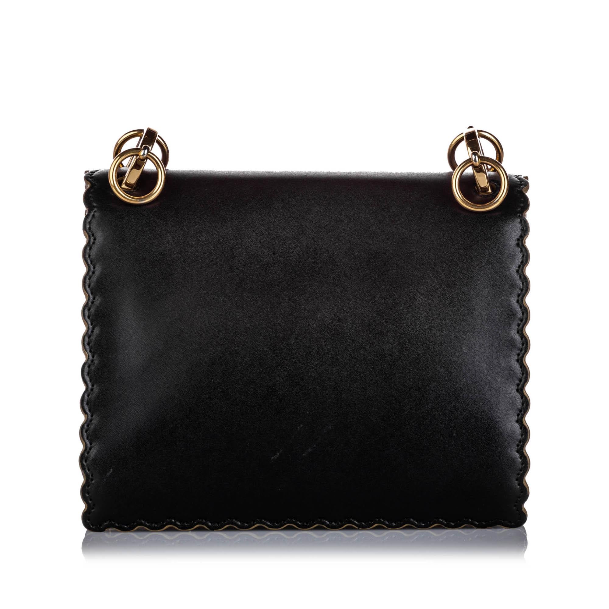 Fendi Kan I Leather Shoulder Bag (SHG-24389)
