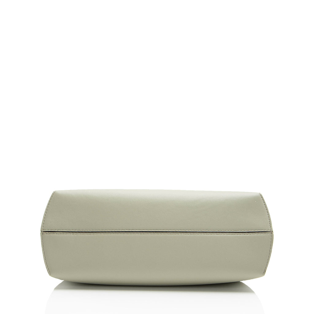 Fendi Lambskin Fendi First Medium Shoulder Bag (SHF-QzCApy)