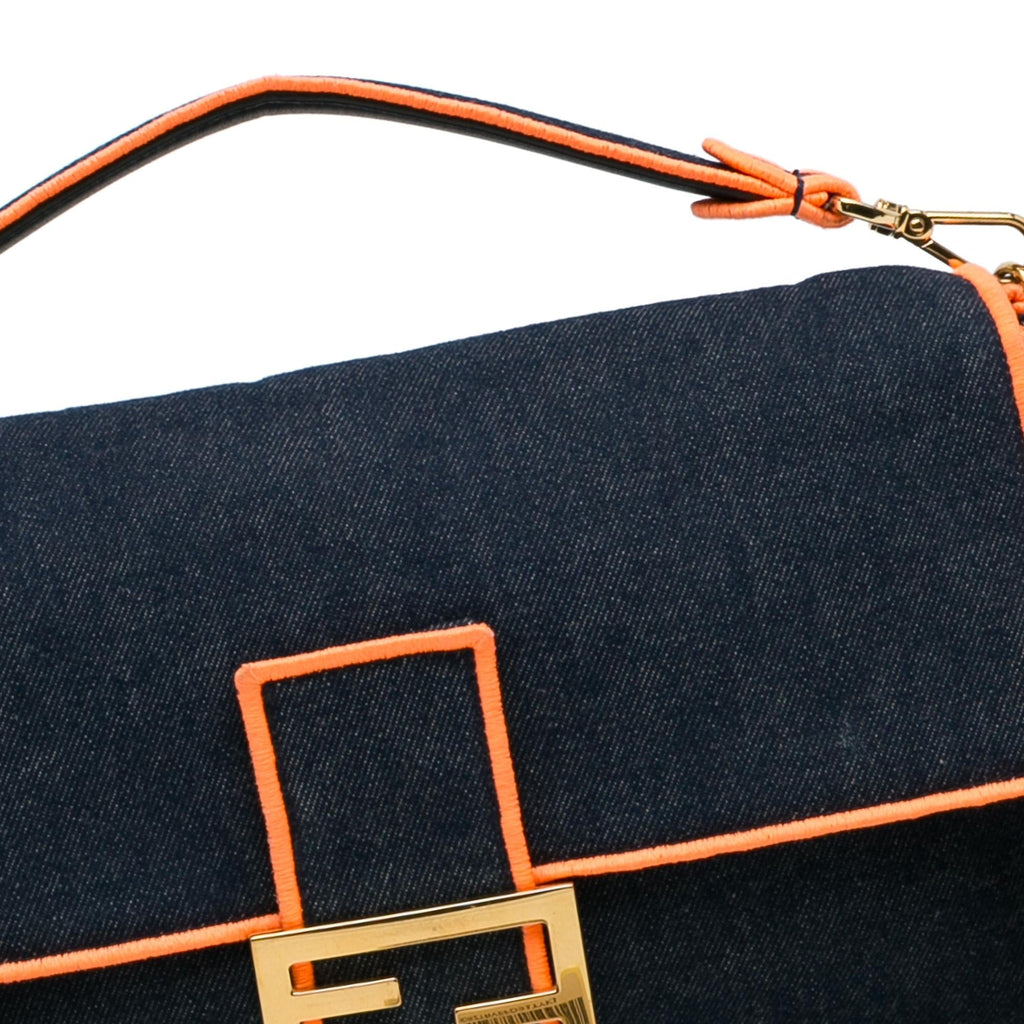 Fendi Large Denim Baguette Bag (SHG-zrIjdA)