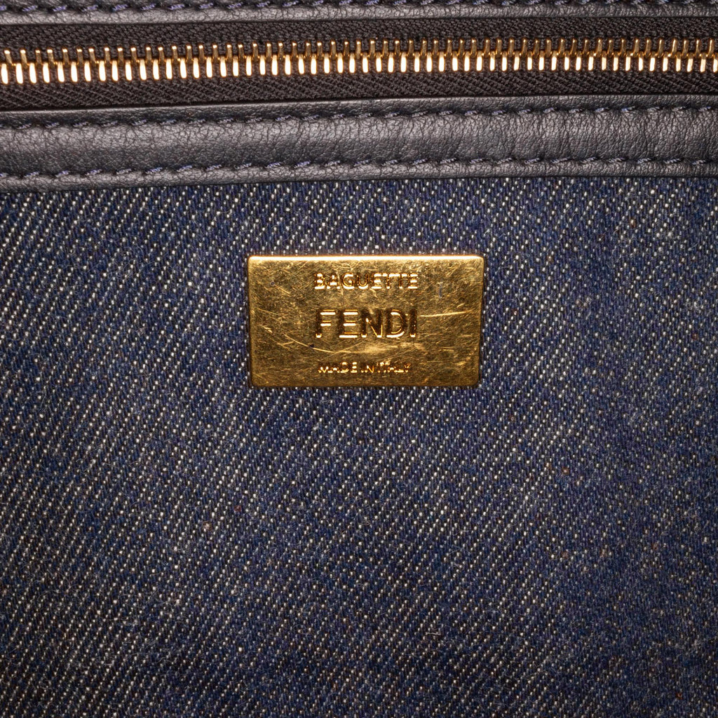 Fendi Large Denim Baguette Bag (SHG-zrIjdA)