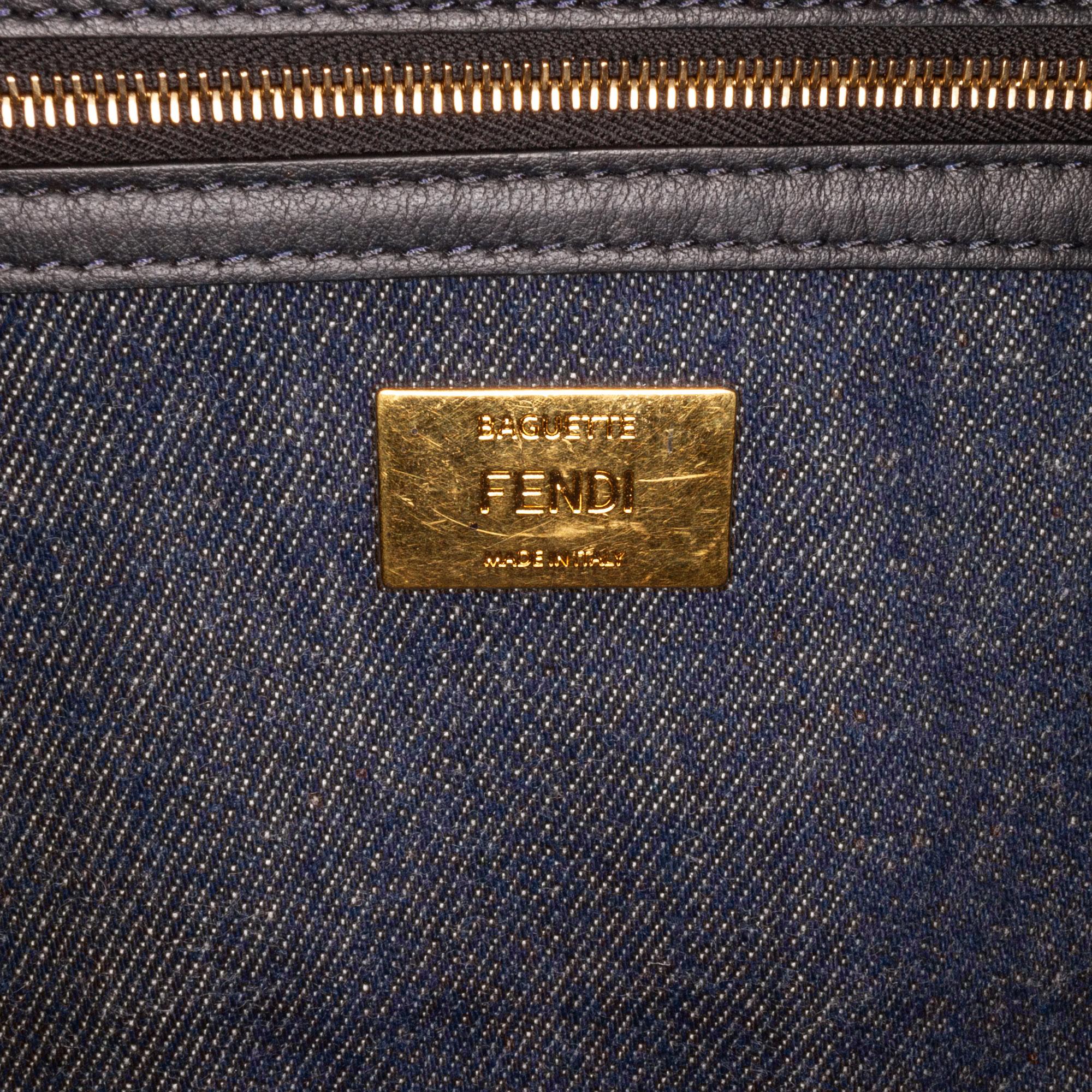 Fendi Large Denim Baguette Bag (SHG-zrIjdA)