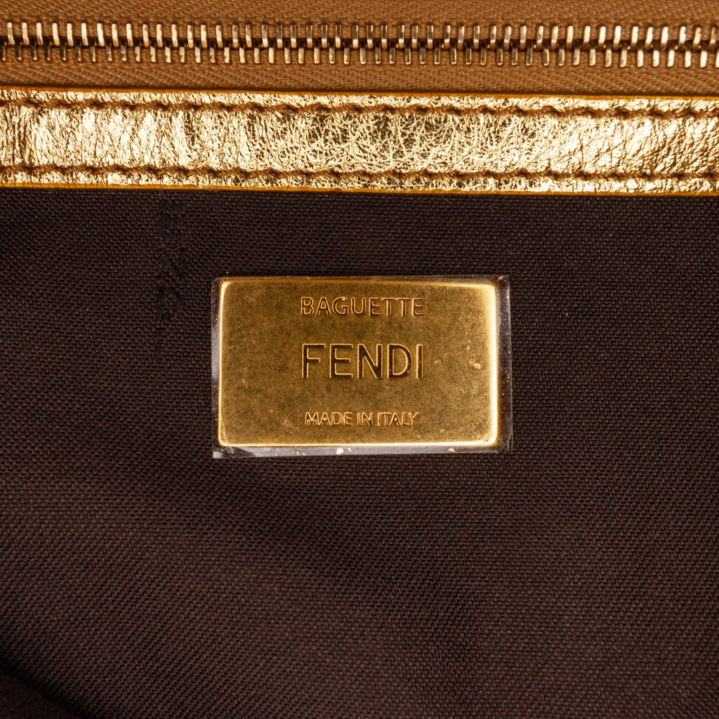 Fendi Large Embossed Zucca Baguette (SHG-ZcKJ66)