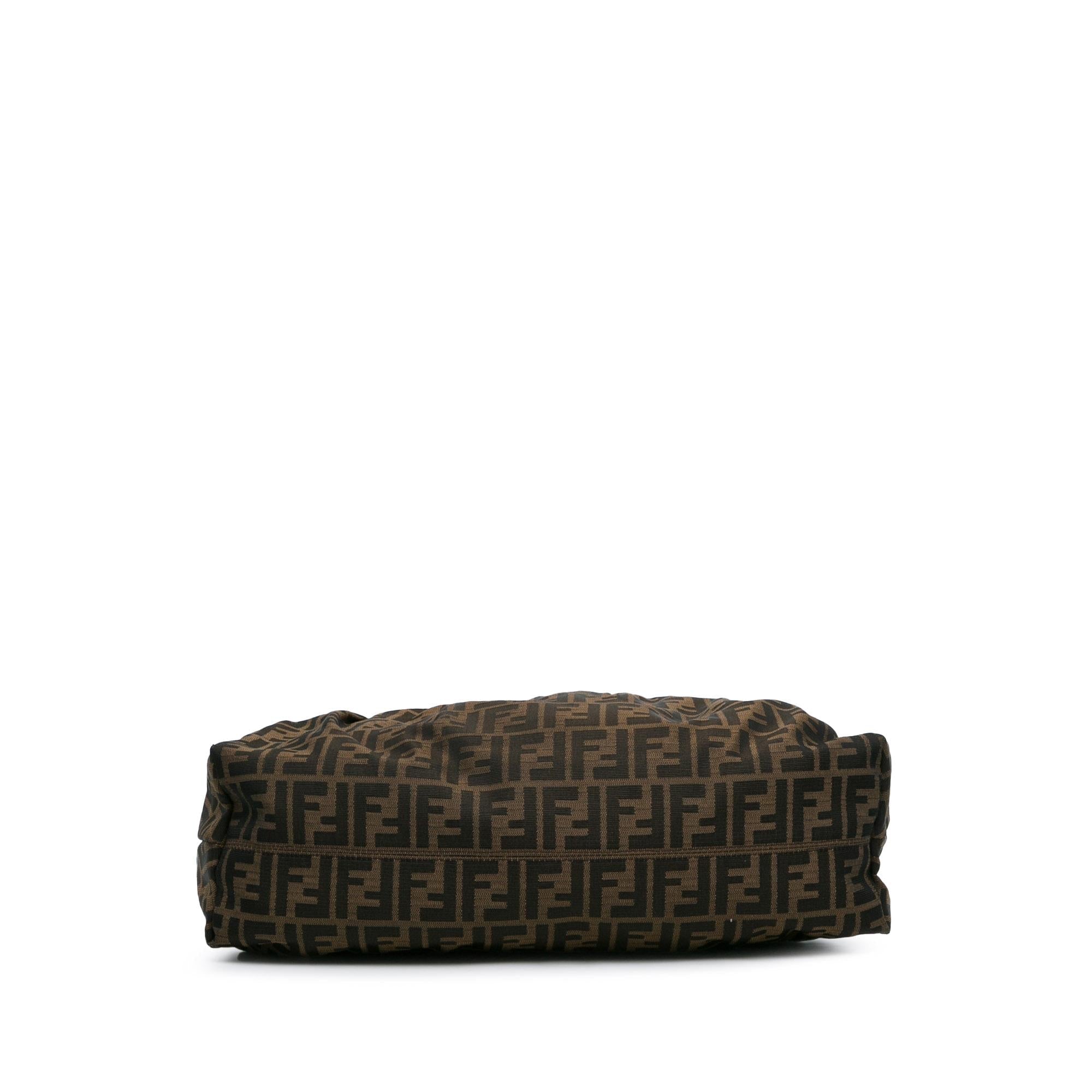 Fendi Large Zucca Canvas Chef Shoulder Bag (SHG-fxpyVR)