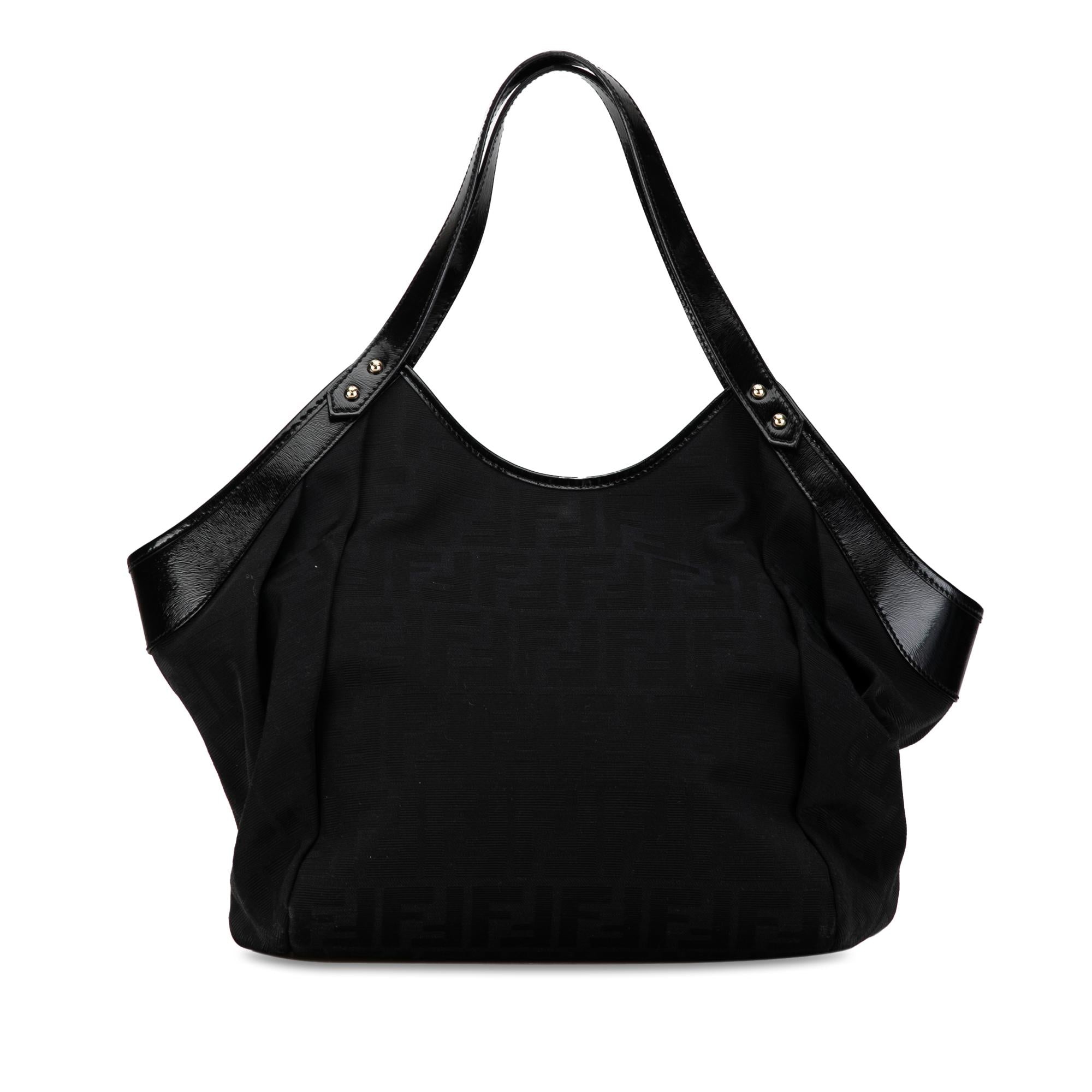 Fendi Large Zucca Canvas Chef Tote (SHG-lMOYAO)