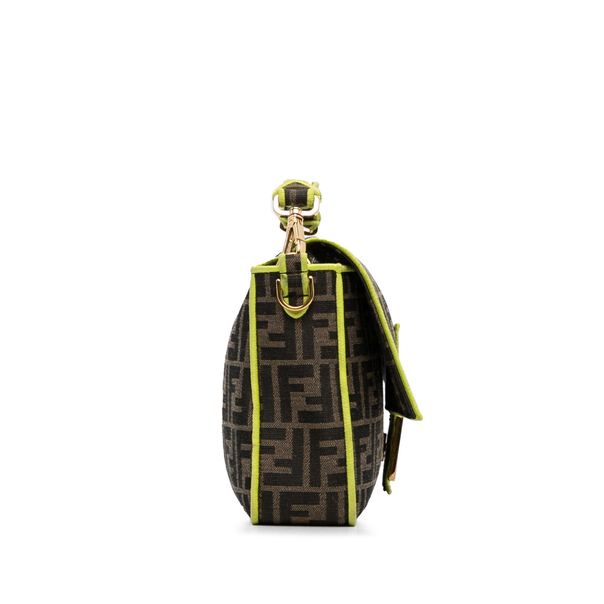Fendi Large Zucca Fluo Trim Baguette Satchel (SHG-QDucxW)