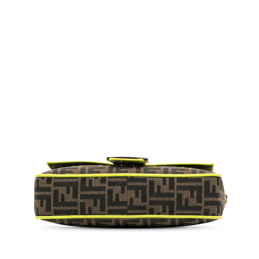 Fendi Large Zucca Fluo Trim Baguette Satchel (SHG-jbo1Oy)