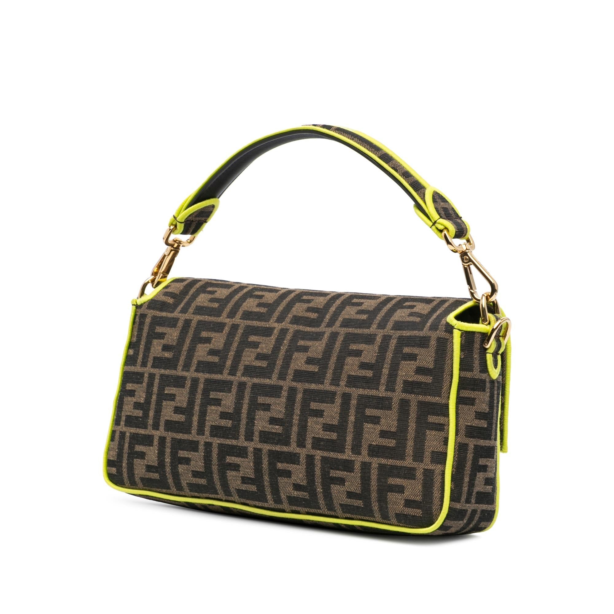 Fendi Large Zucca Fluo Trim Baguette Satchel (SHG-jbo1Oy)