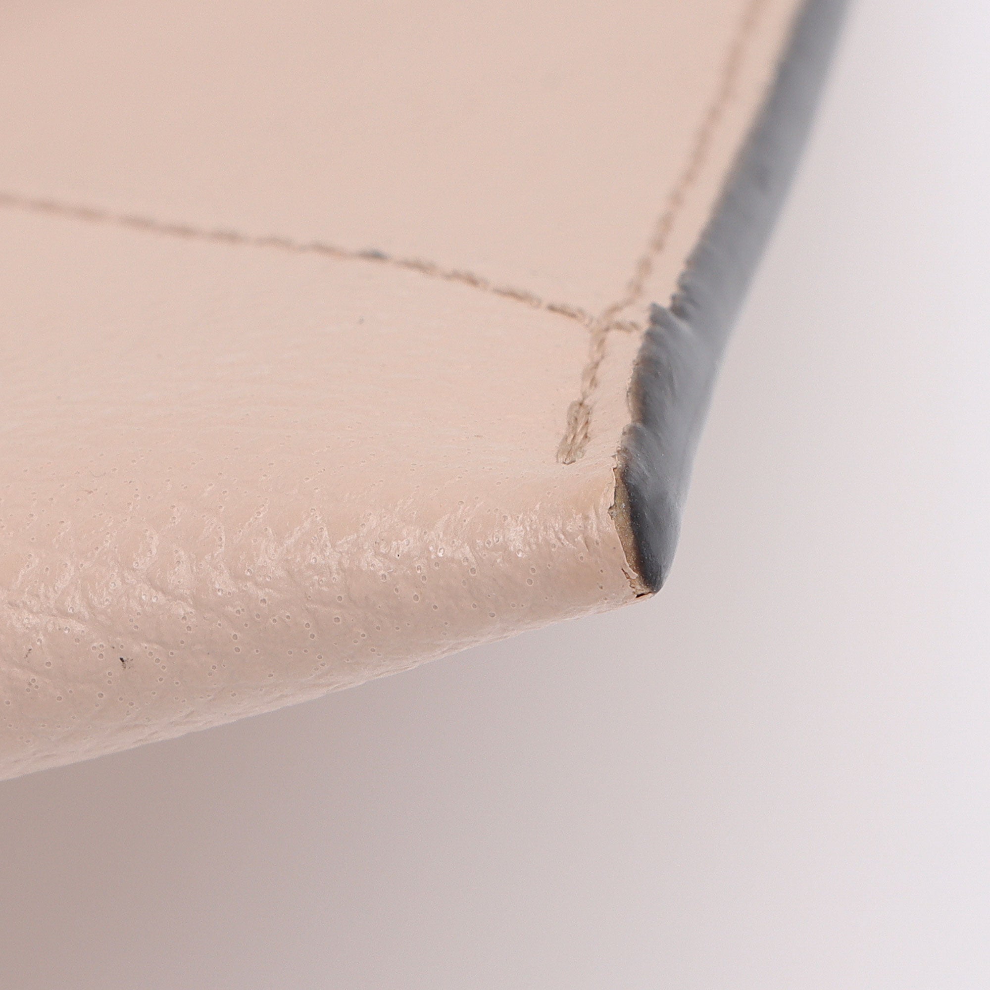 Fendi Leather 1974 Envelope Pouch (SHF-NmcBAU)