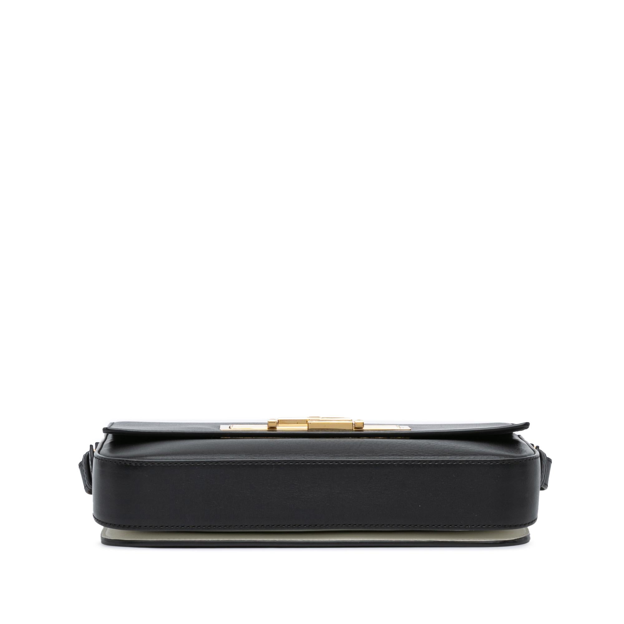 Fendi Leather 3Baguette Shoulder Bag (SHG-aChoJK)