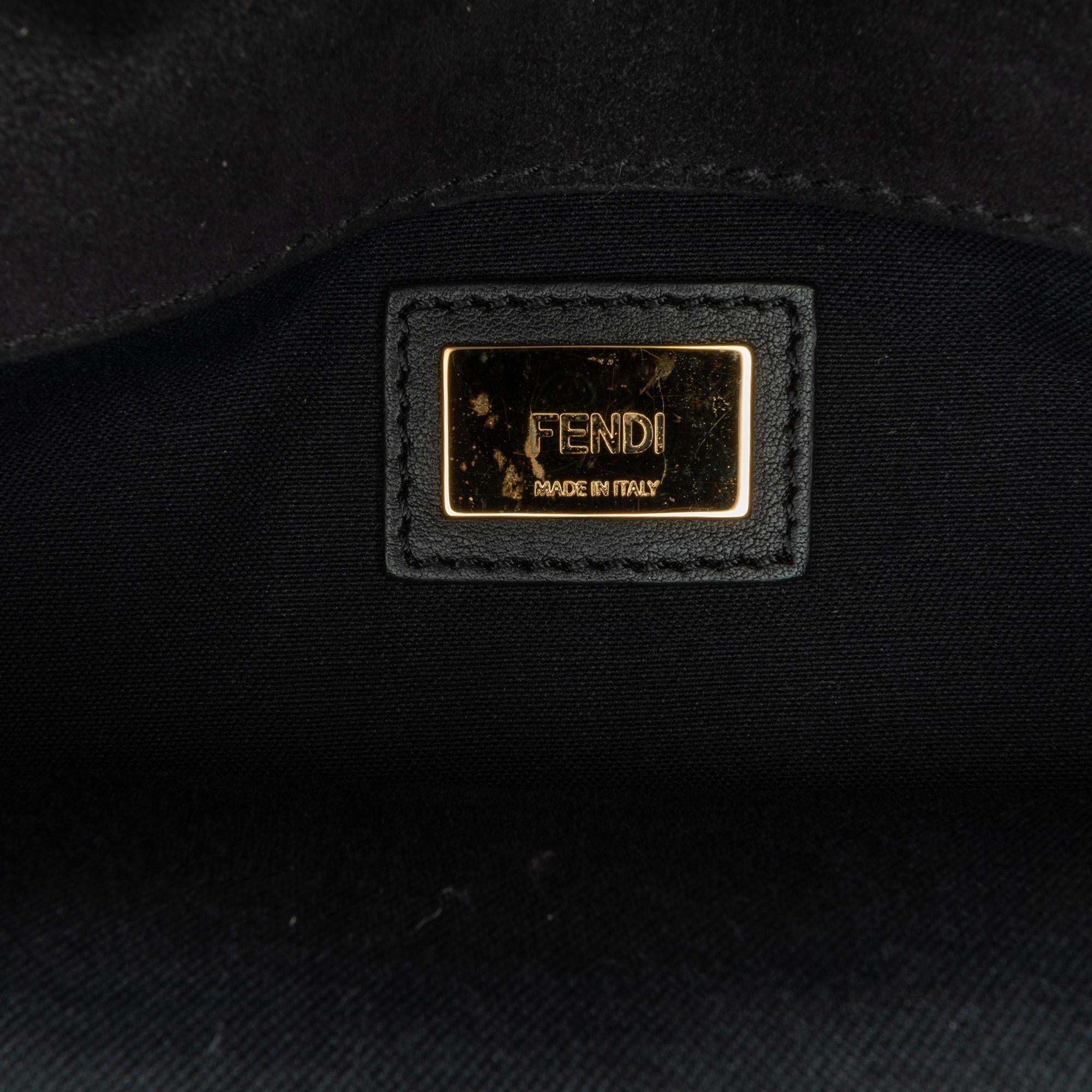 Fendi Leather 3Baguette Shoulder Bag (SHG-aChoJK)