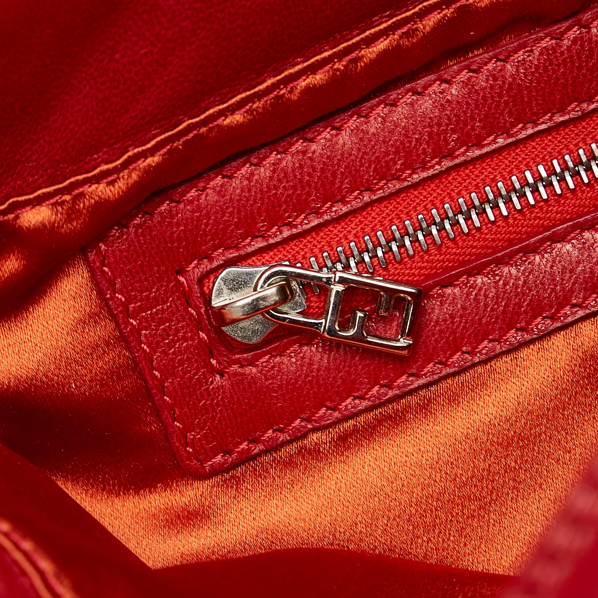 Fendi Leather Baguette (SHG-36073)