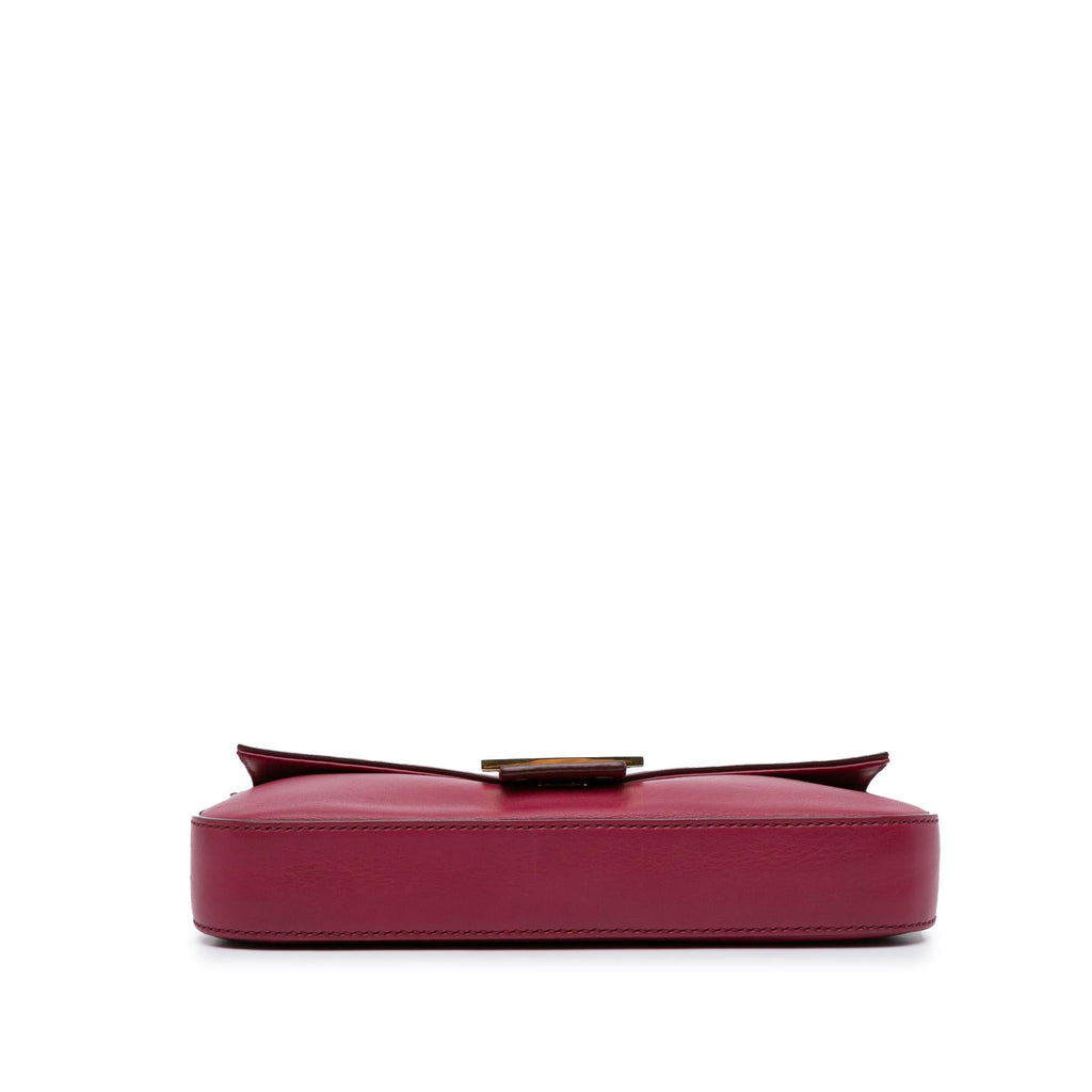 Fendi Leather Baguette (SHG-pfD6vq)