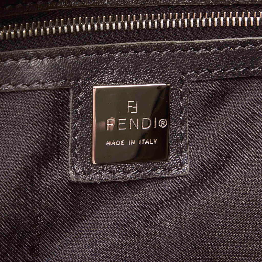 Fendi Leather Business Bag (SHG-32169)