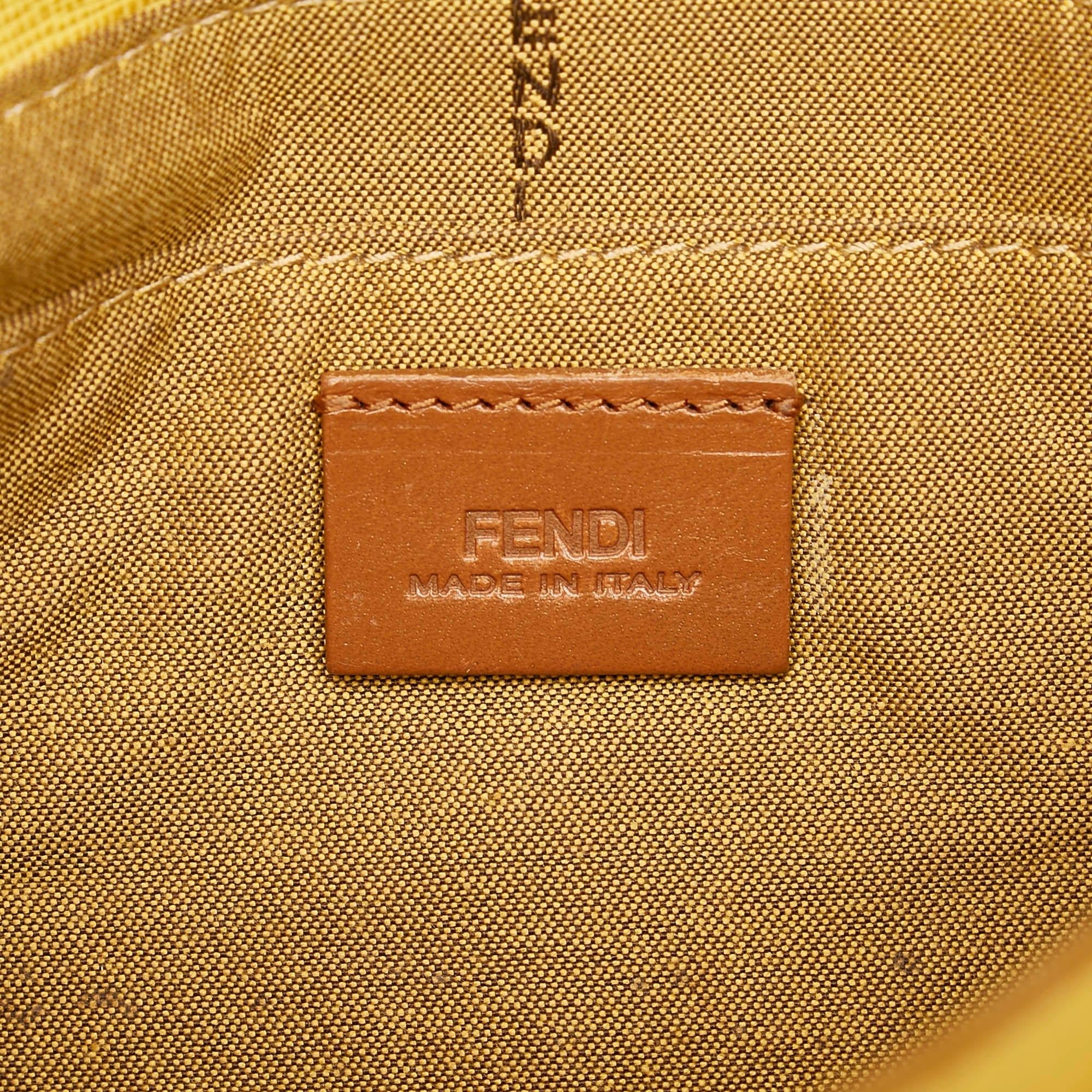 Fendi Leather Crossbody Bag (SHG-32774)