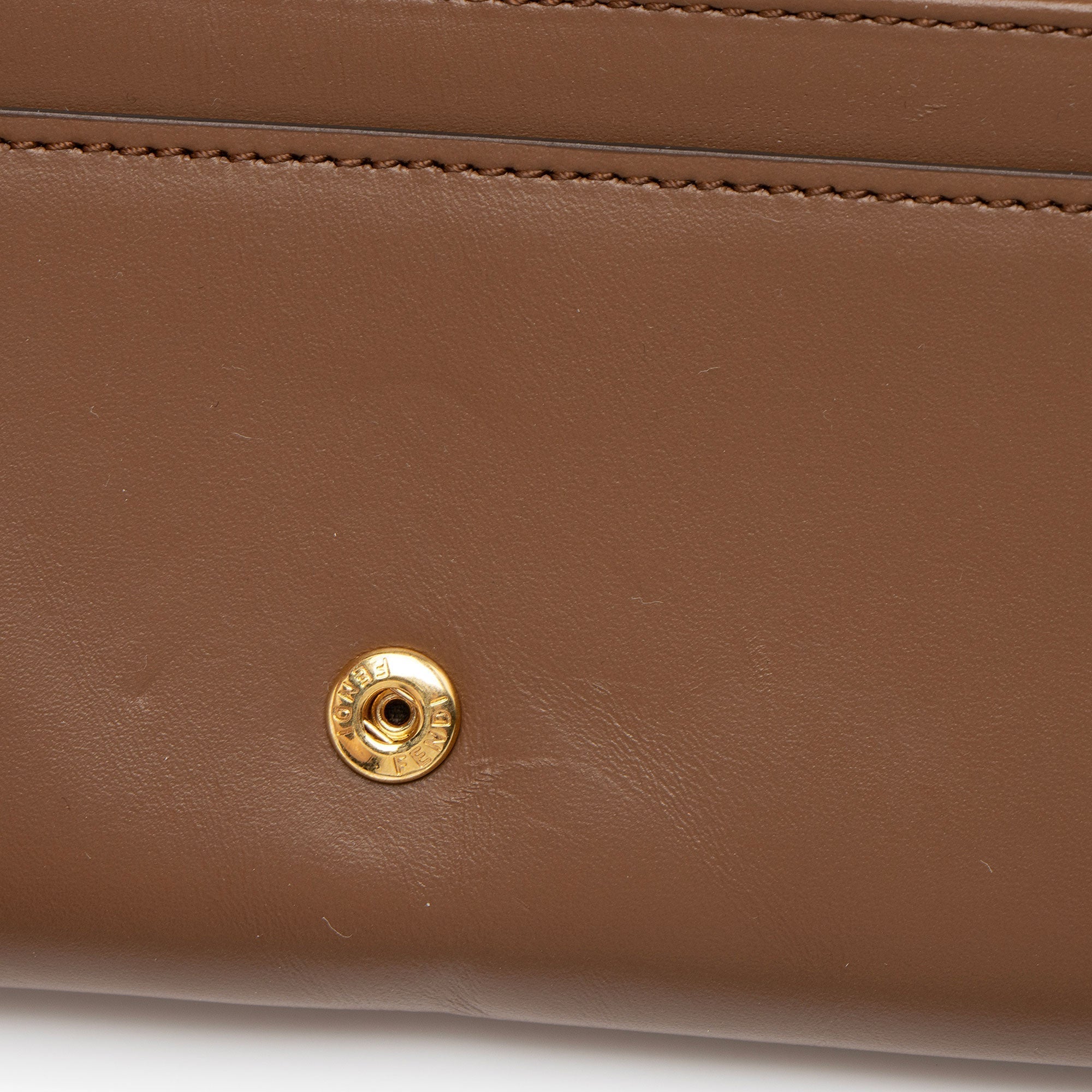 Fendi Leather FF Diamonds Continental Wallet with Chain (SHF-veWU7c)